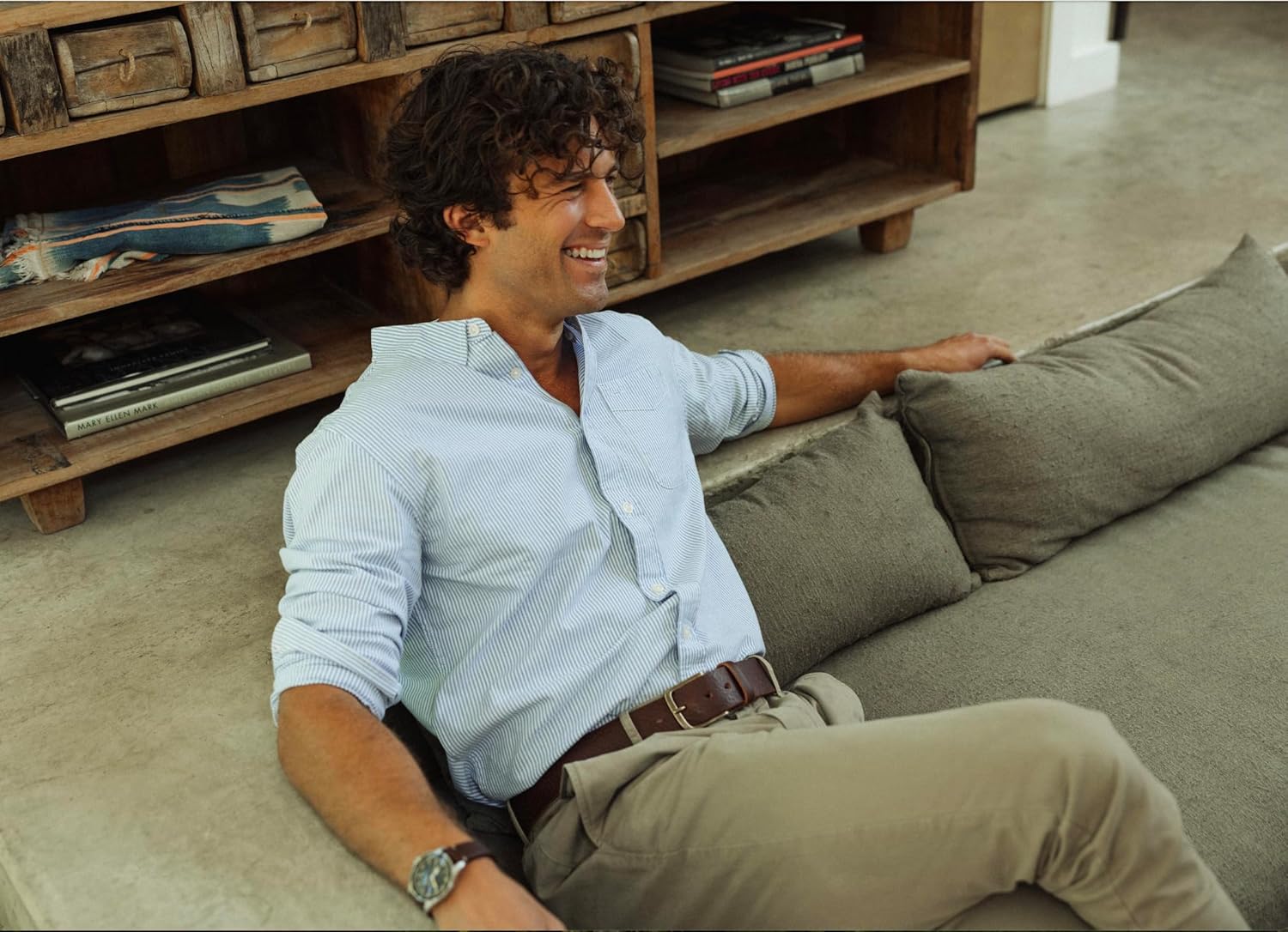 Huckberry Flint and Tinder Men's Classic Oxford Draftsmen Button Down Shirt- Stretch Fabric- Button Down Shirts for Men - Image 3