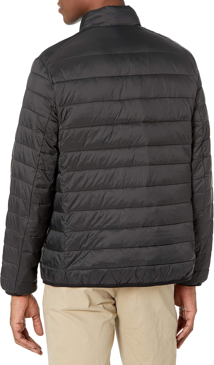 Amazon Essentials Piumino Leggero Impermeabile Pieghevole (Disponibile in Taglie Extra Forti) Uomo S Nero - Immagine 3