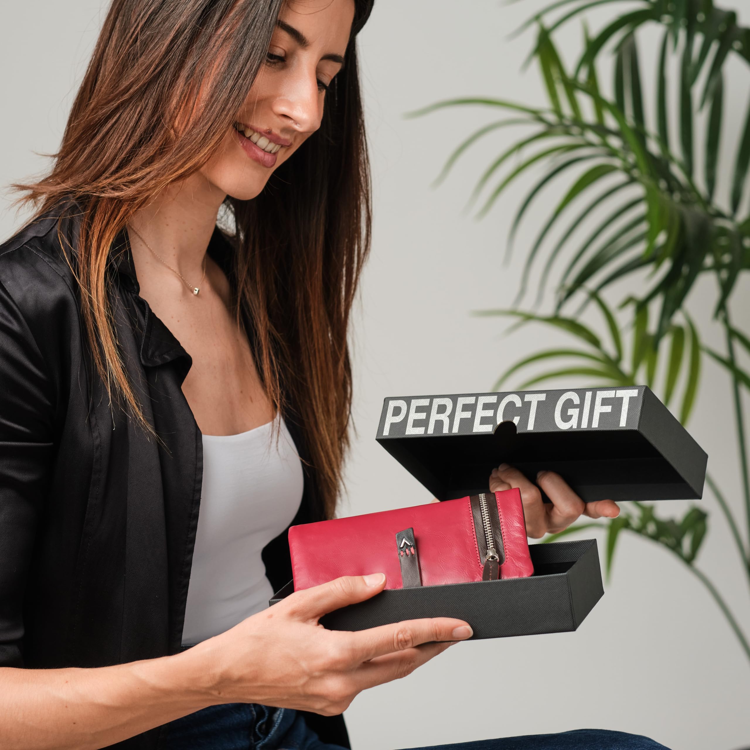 Portafoglio Donna Pelle Vera - Portamonete RFID Fatto a mano - Porta Tessere Firmato Rosso - Regalo Perfetto.