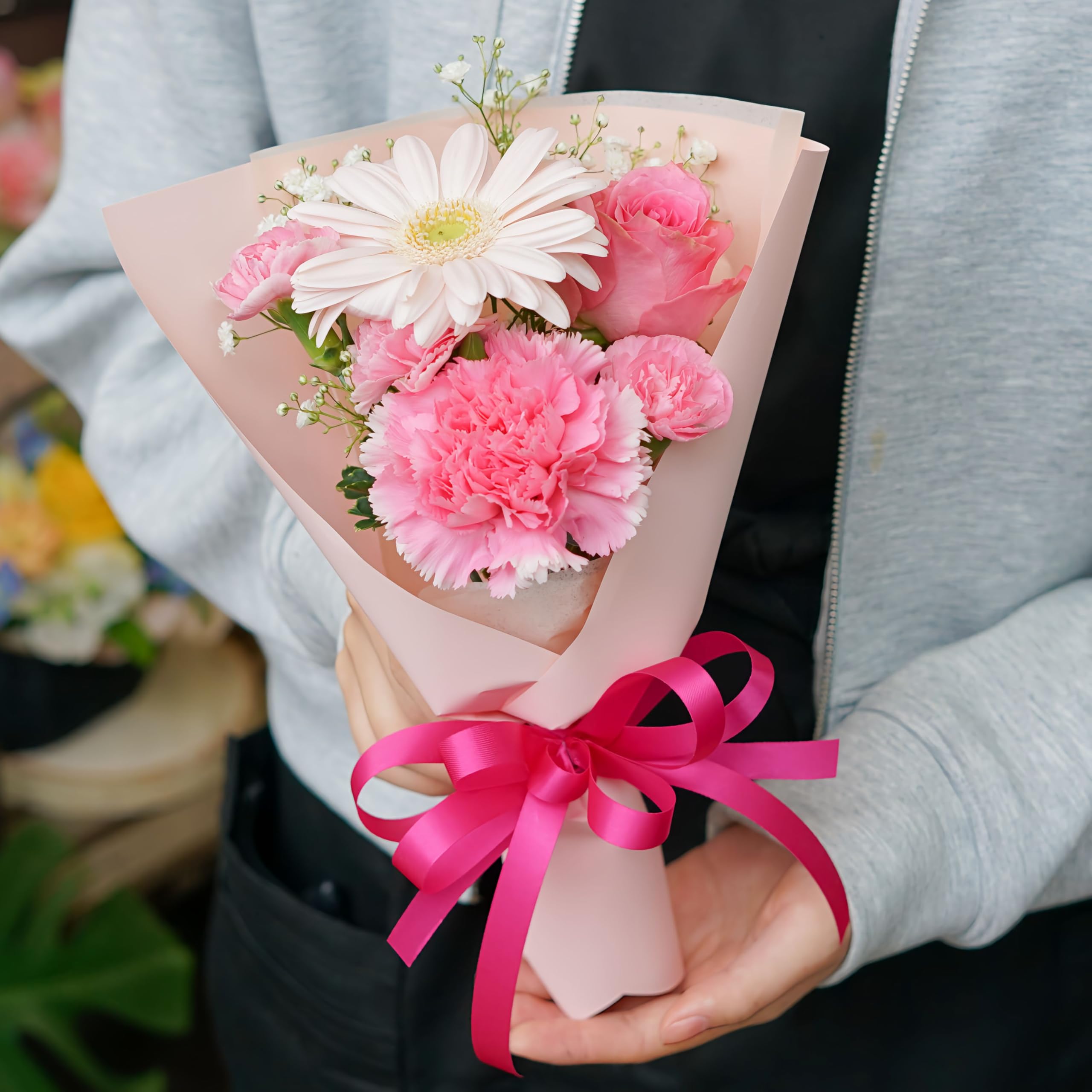 高級造花の花束　記念日　結婚祝い　インテリアミニブーケ　ベアピンク Amazon｜【ピンクリボンのミニブーケ】 花束 ブーケ 花 プレゼント