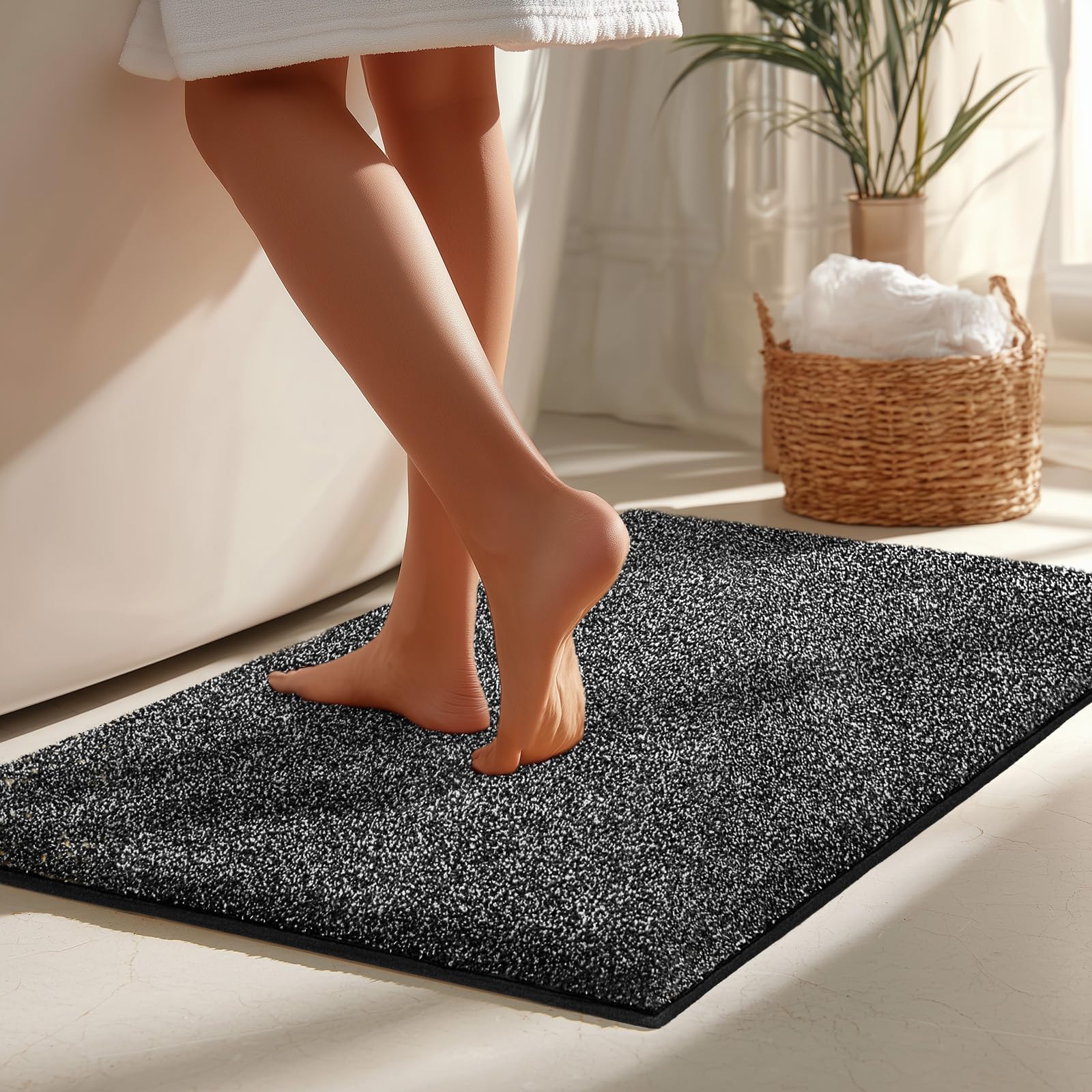 Floordirekt Badematte NASA Anthrazit 50 x 80 cm weiche und langlebige Badvorlage, verstärkte Kanten, wasserabsorbierend und pflegeleicht
