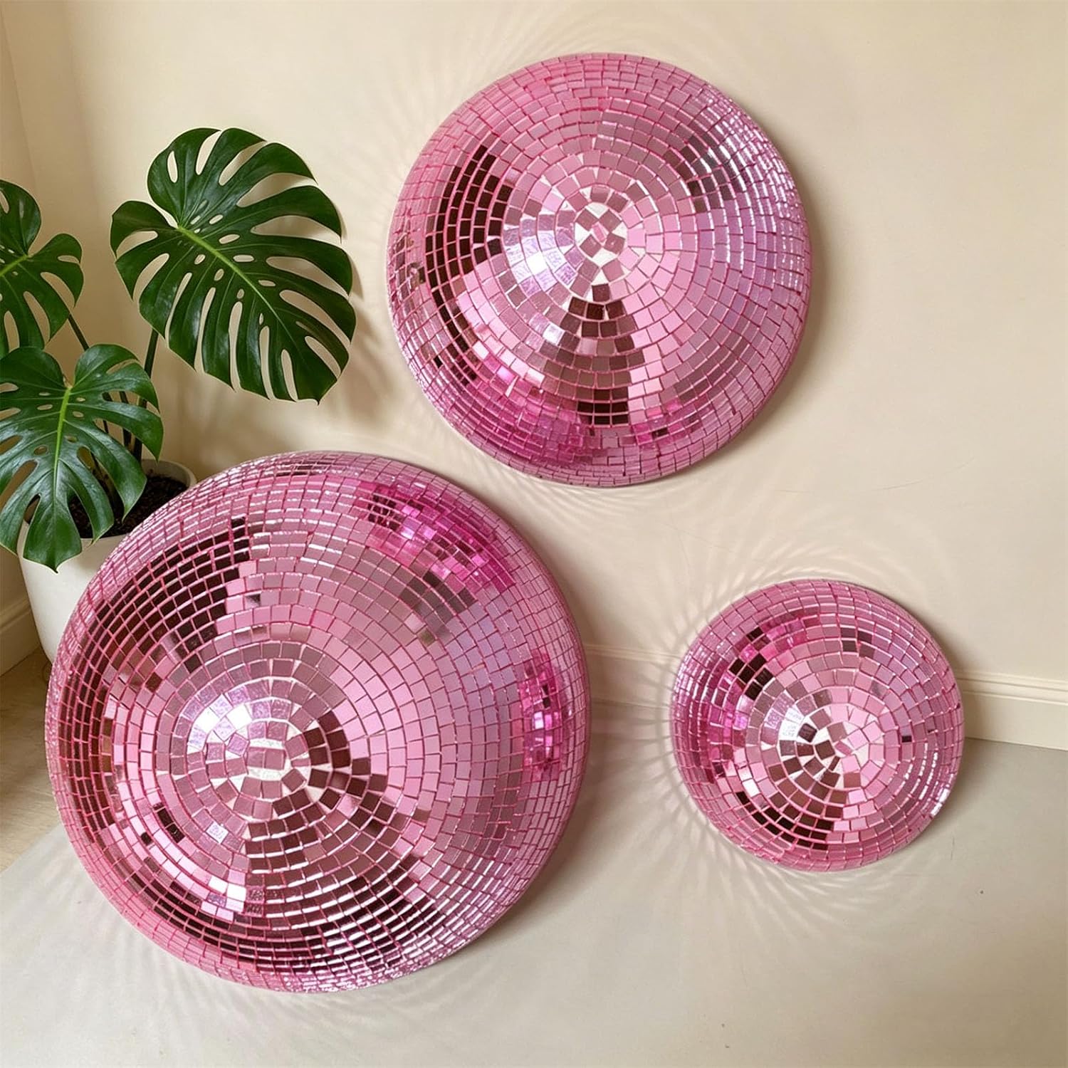3Peice Modern Mirror Disco Ball Wall Decor,Cool Reflective Light Mirror Balls for DJ Club Party,Disco Dancing Party Decoration,Aesthetic 1/2 Half Disco Ball Wall Art (Gold)