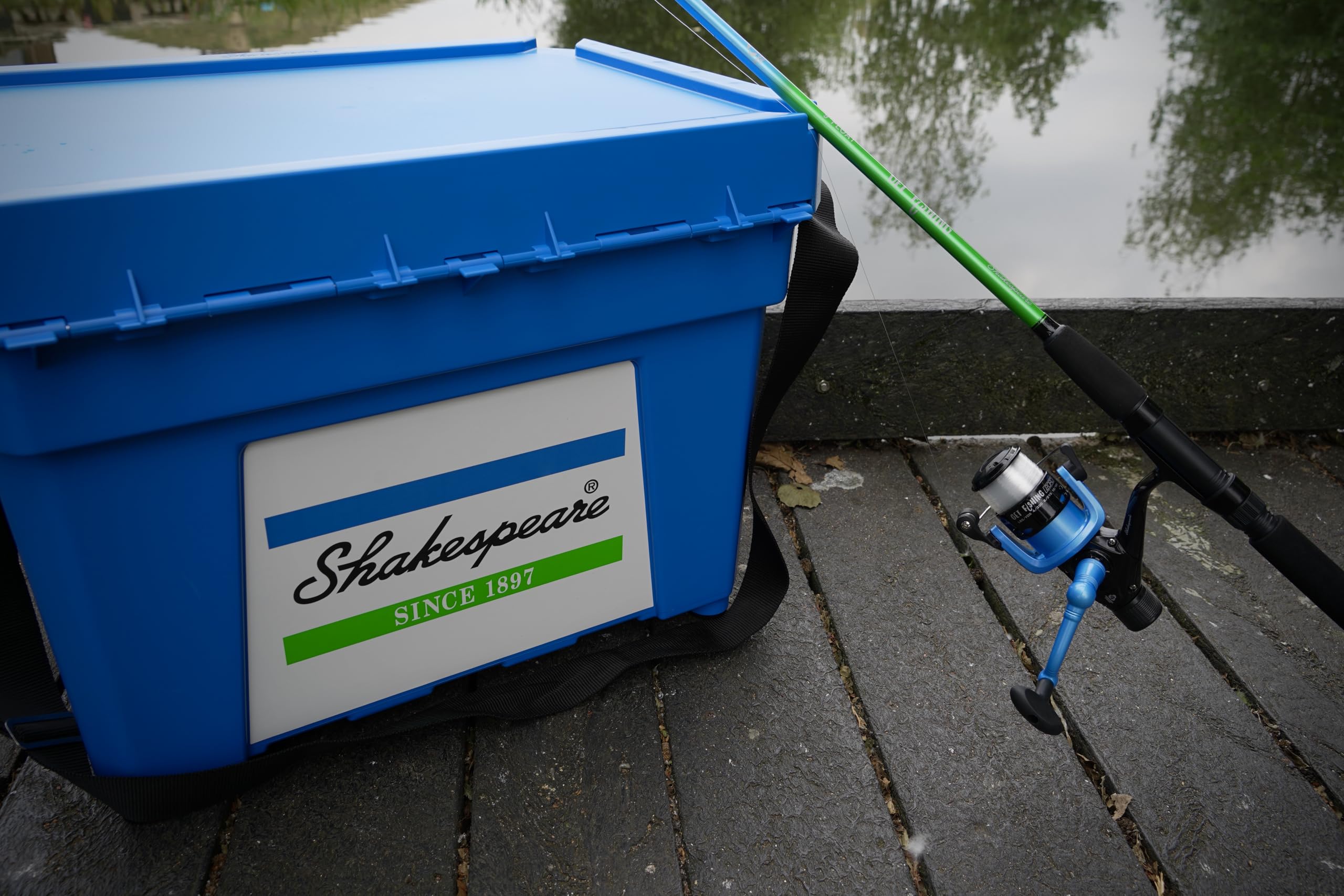 SHAKESPEARE - Asiento de Pesca (Viene con Correa y 1 Bandeja)
