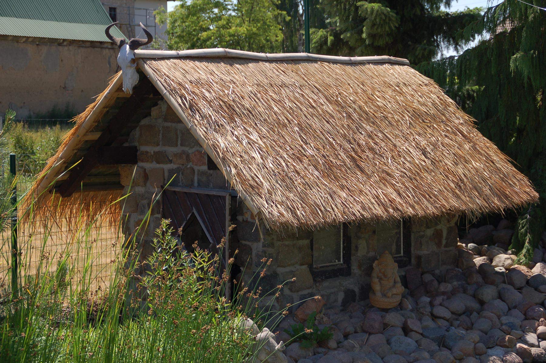 Palmdach Paneele Palmschindel Palmenblätter | Nachhaltiges Naturmaterial | Wetterfest Regendicht und Langlebig | Innen- und Außenbereich | ca. 148 cm x 80 cm | 10 Stück
