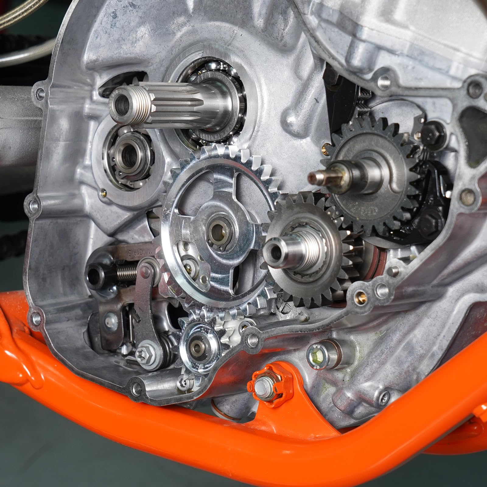 NICECNC Ingranaggio folle della pompa dell'olio motore | Compatibile con KTM 250 350 SX-F XC-F 2016-2022 250 350 EXC-F EXC XCF-W 2017-2022, compatibile con Husqvarna 250 350 FC FX