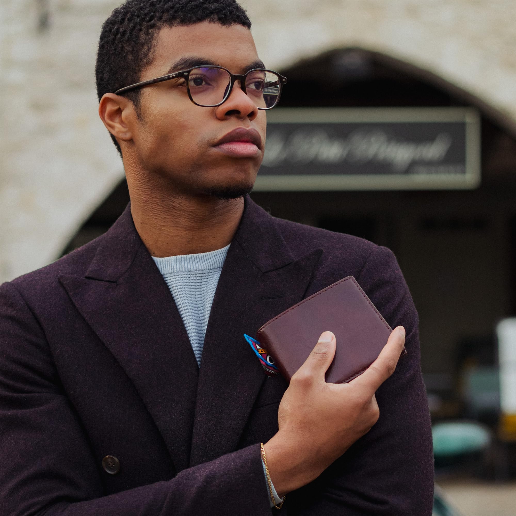 Time Resistance Herren-Geldbörse aus Leder – minimalistisches Geldbörsen-Design mit Kreditkartenhalter, magnetischem Münzhalter und Bargeldfächern