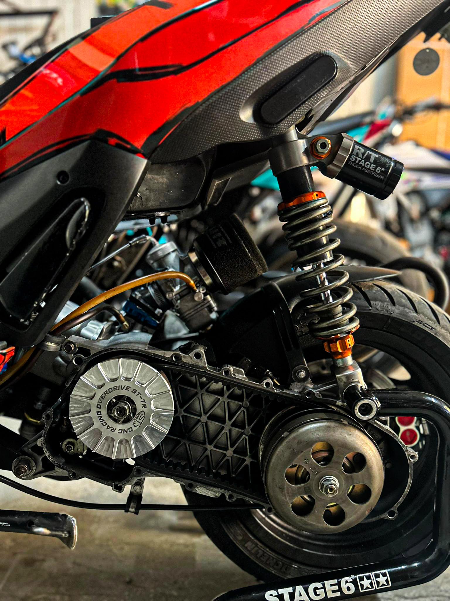 Puleggia Overdrive ST Racing per Piaggio 125 150 180 2T CNC Variatore