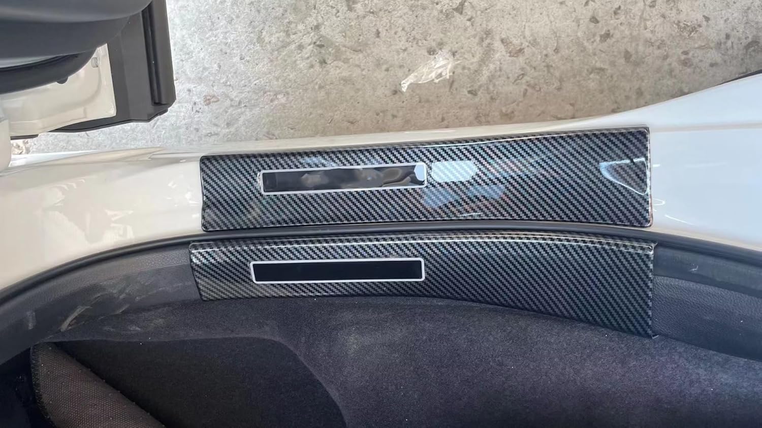 8pcs Carbon Fiber Side Door Sill Plate Cover Trim Molding Trim Molding Strip Decorative Emblems Compatible with Honda CRV CR-V 2023 2024 2025 2026 Side Door Sill Trim