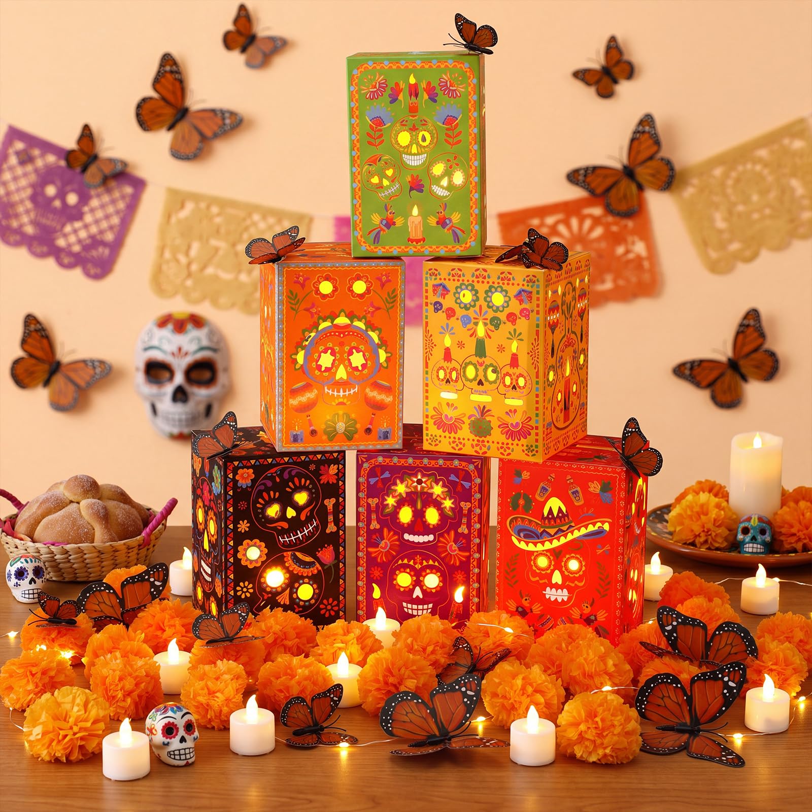 Tujoe Juego de 96 piezas de decoración del Día de los Muertos, con forma de calavera, portavelas con luces LED, caléndula artificial, mariposa monarca para decoración al aire libre de altar de Ofrenda