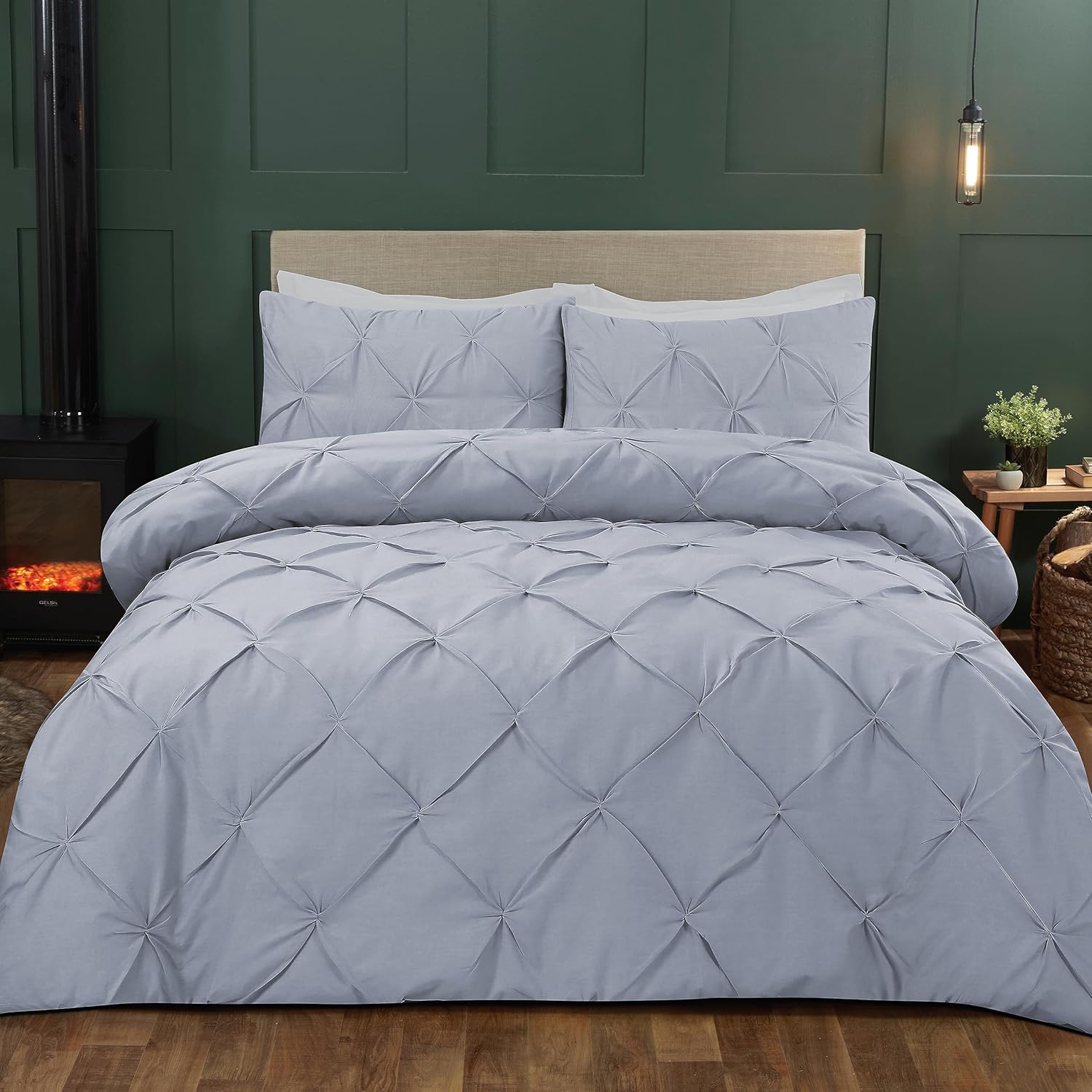 charles harrison Grey Pintuck Super King Duvet Set with 2 Pillowcases