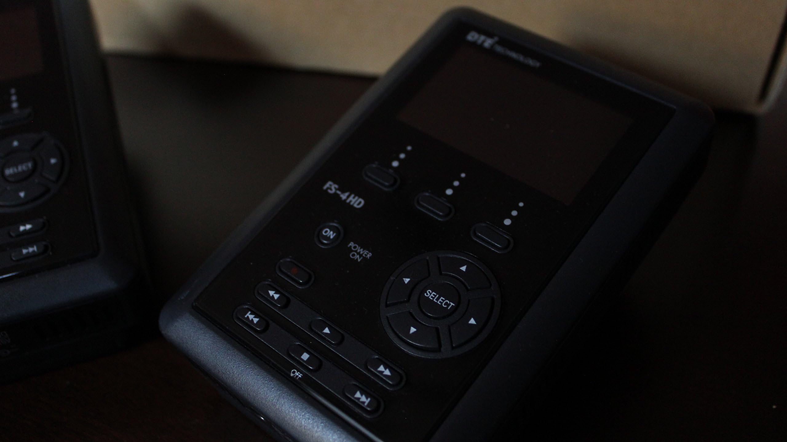 FireStore FS-4 HD, Portable Direct To Edit (DTE) Recorder with 40 GB Hard Drive