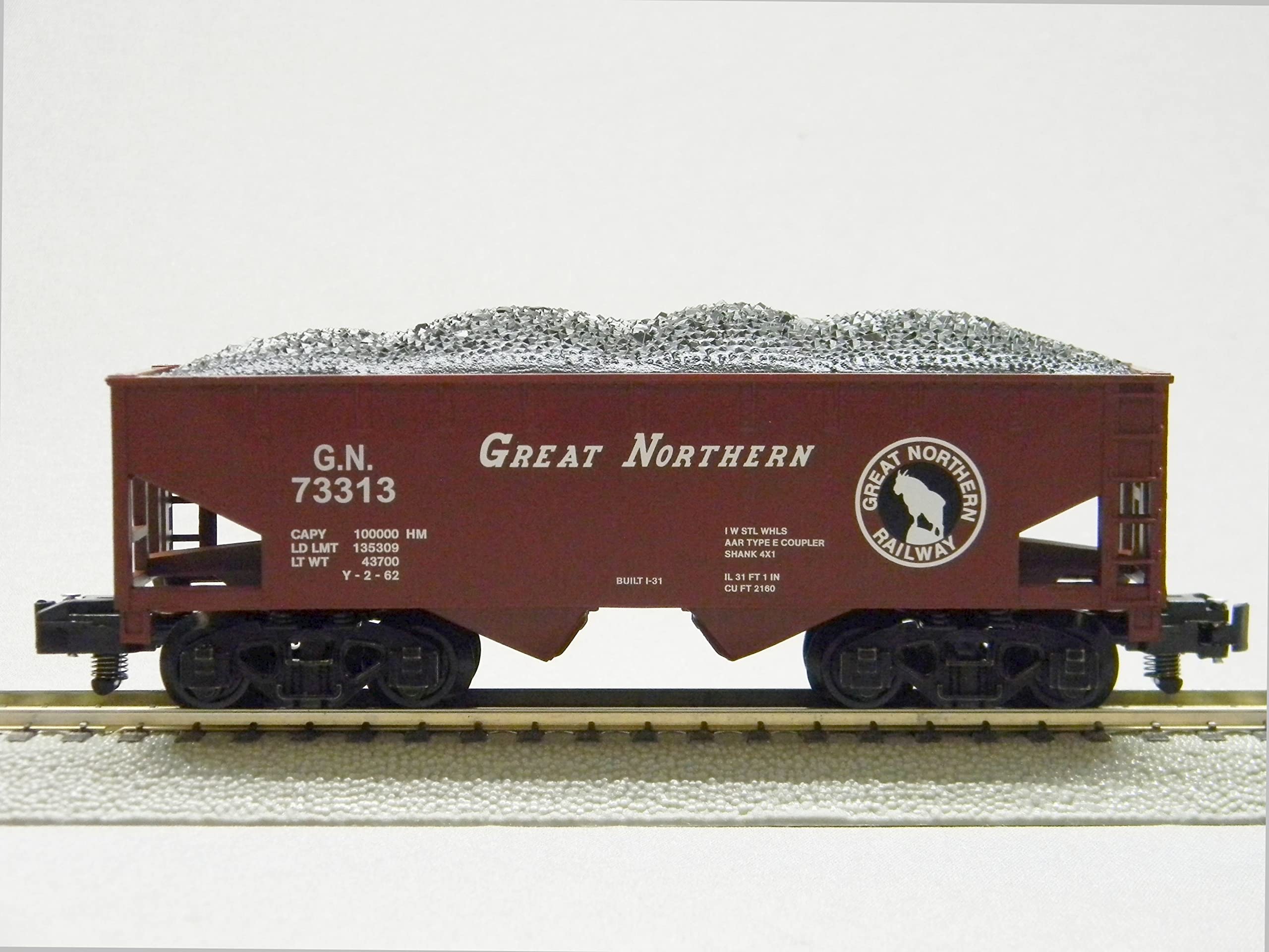 Bachmann 17529 HO Scale 56' SCF Center Flow Hopper CP-Canadian Pacific