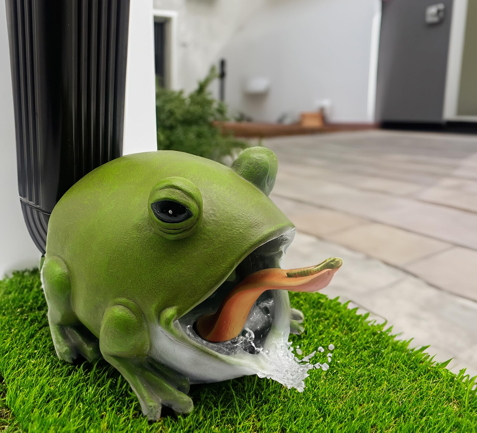 Frog Sculpture Gutter Downspout Extension Decor,Real Resin Animal Statues Gutter Downspout,Decorative Downspout Splash Guard for Garden Enrichment and House Rain Gutters-Fits 3"x4" Drain Size