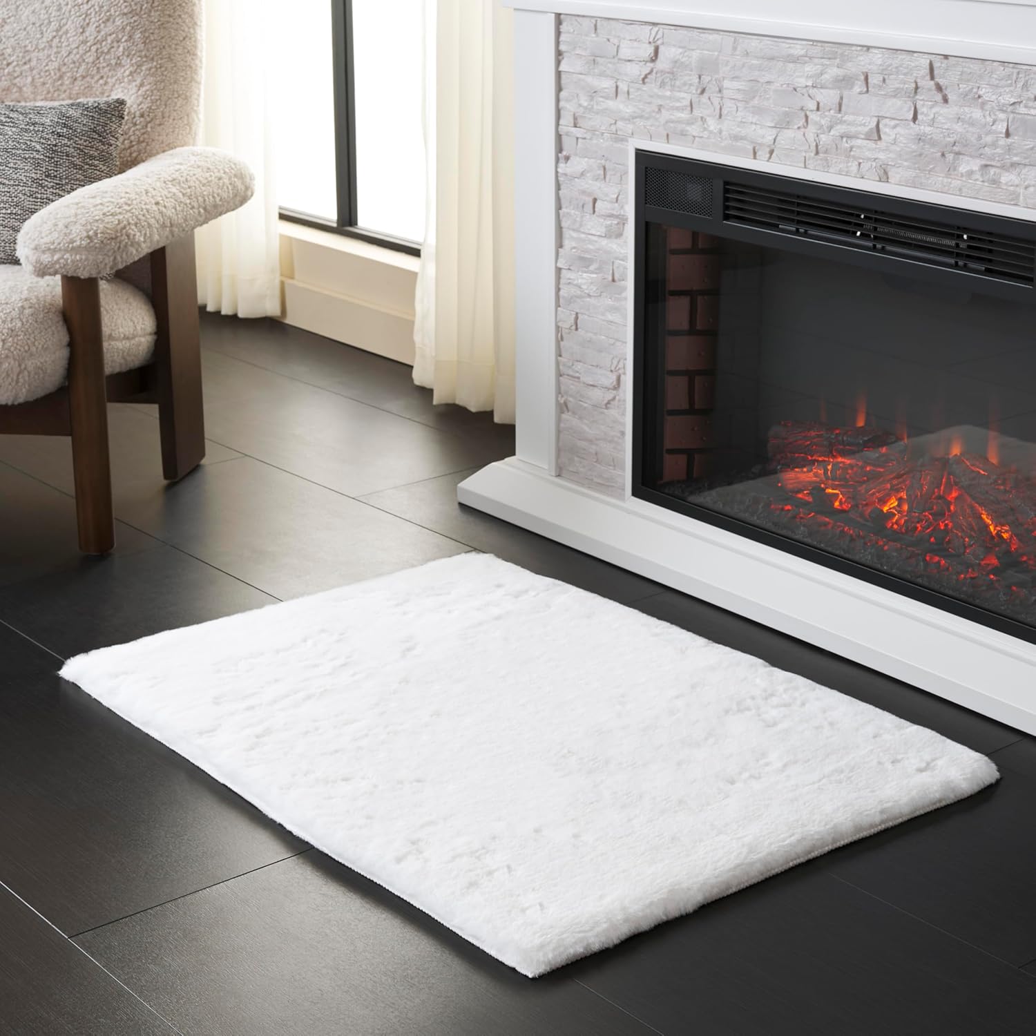 SAFAVIEH Faux Sheep Skin Collection 2' x 3' Ivory FSS535A Silken Glam 2.35-inch Thick Accent Rug