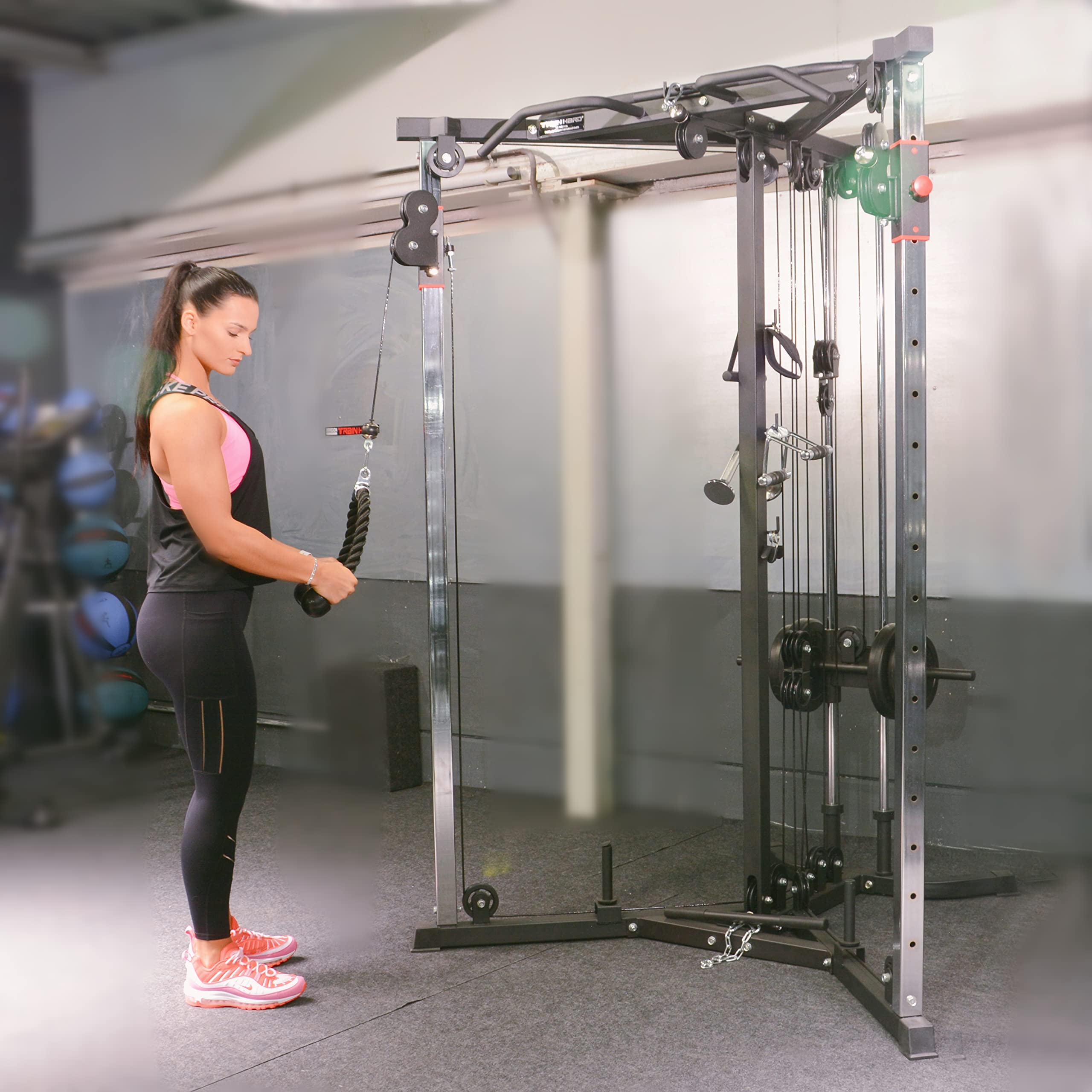 Train Hard® Kabelzug Trainer Latzugstation Kraftstation Cross Over mit Klimmzugstange, Bizeps- / Trizeps-Stange, geprüfte und zertifizierte Profi Qualität