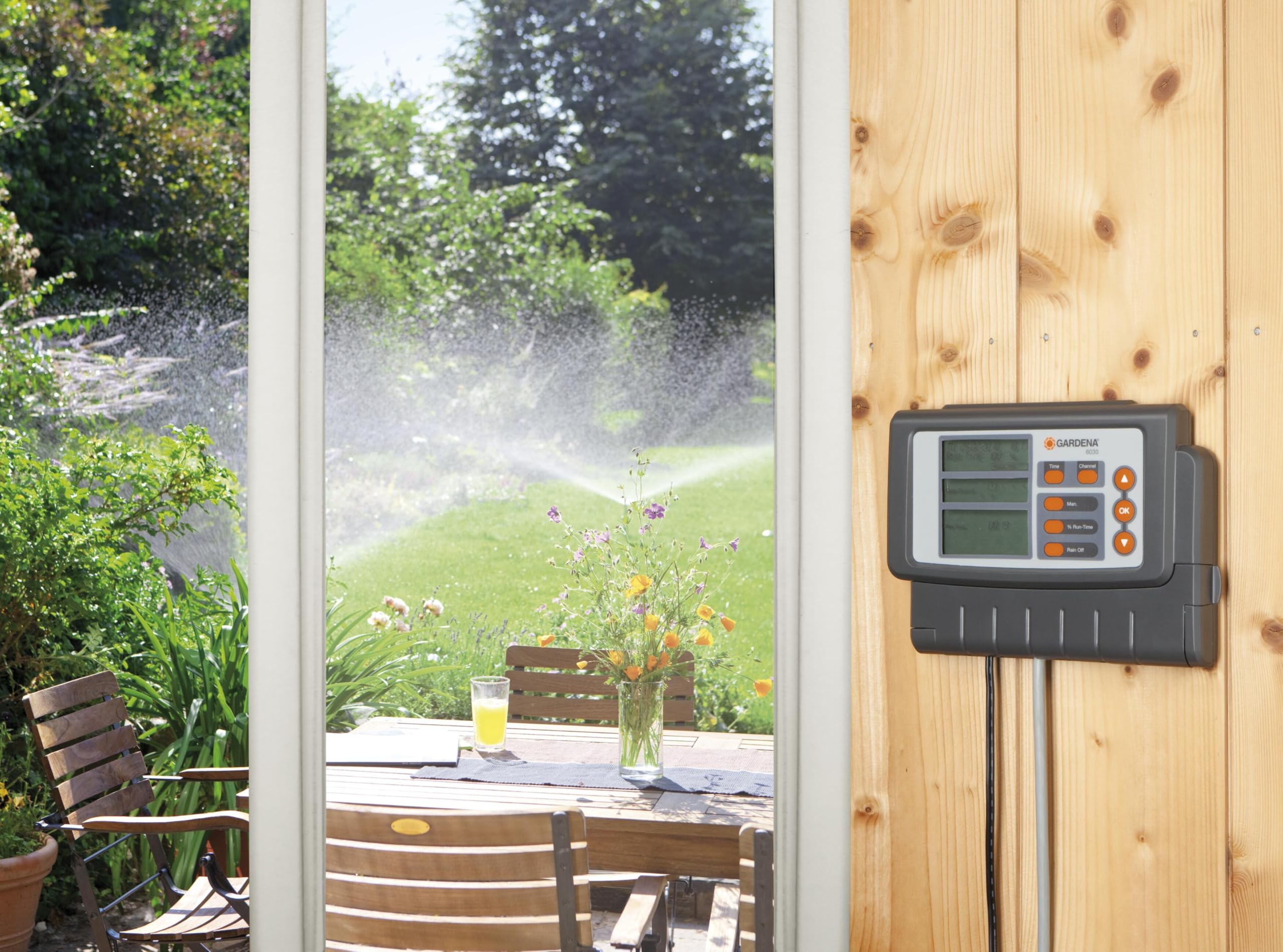 Gardena Classic 6030 Computer Irrigazione, Display Grande, per fino a 6 Valvole, 1284-20, Marca: Gardena, Part Number: 1284, Nero