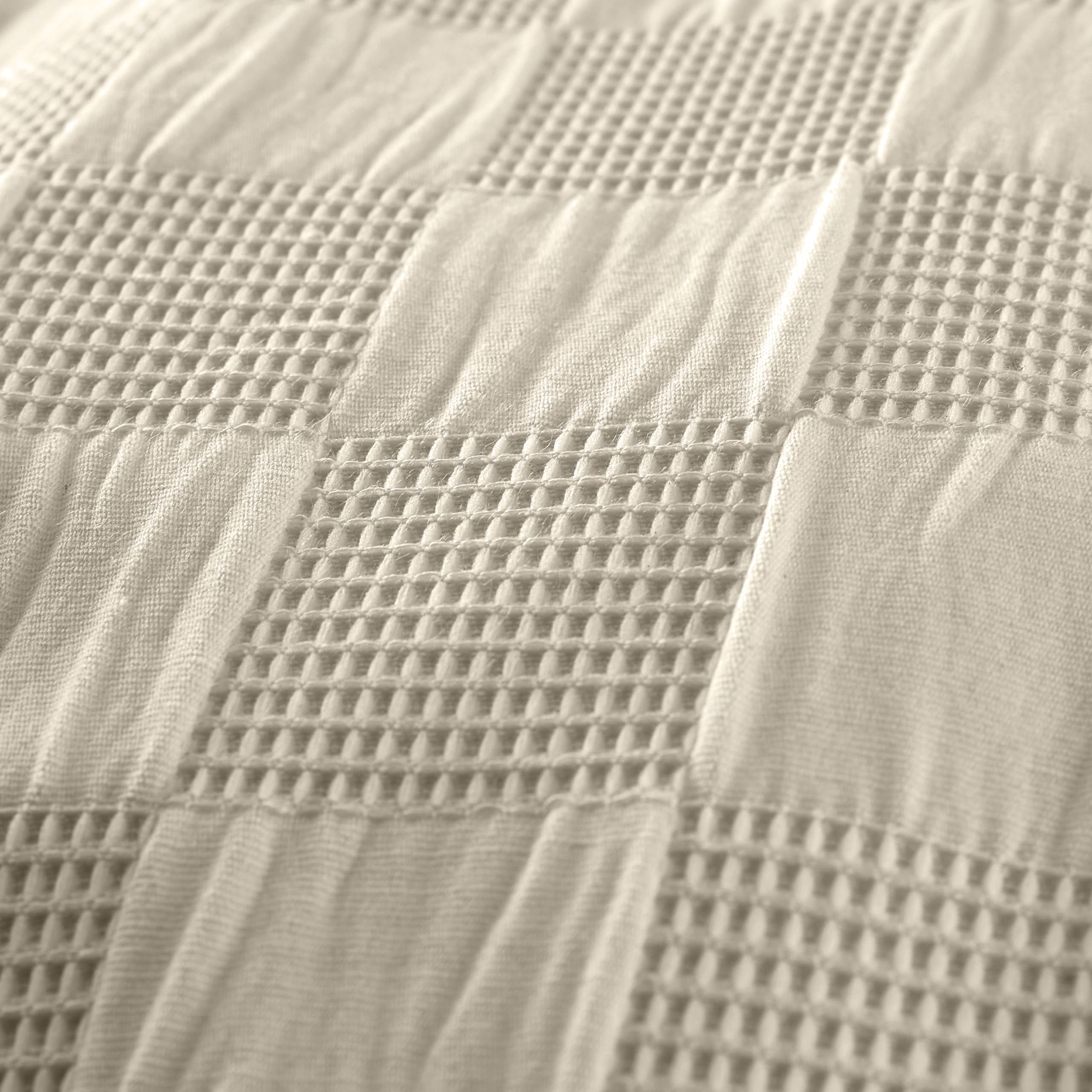 Catherine Lansfield Waffle Checkerboard Single Duvet Cover Set Natural - Image 4