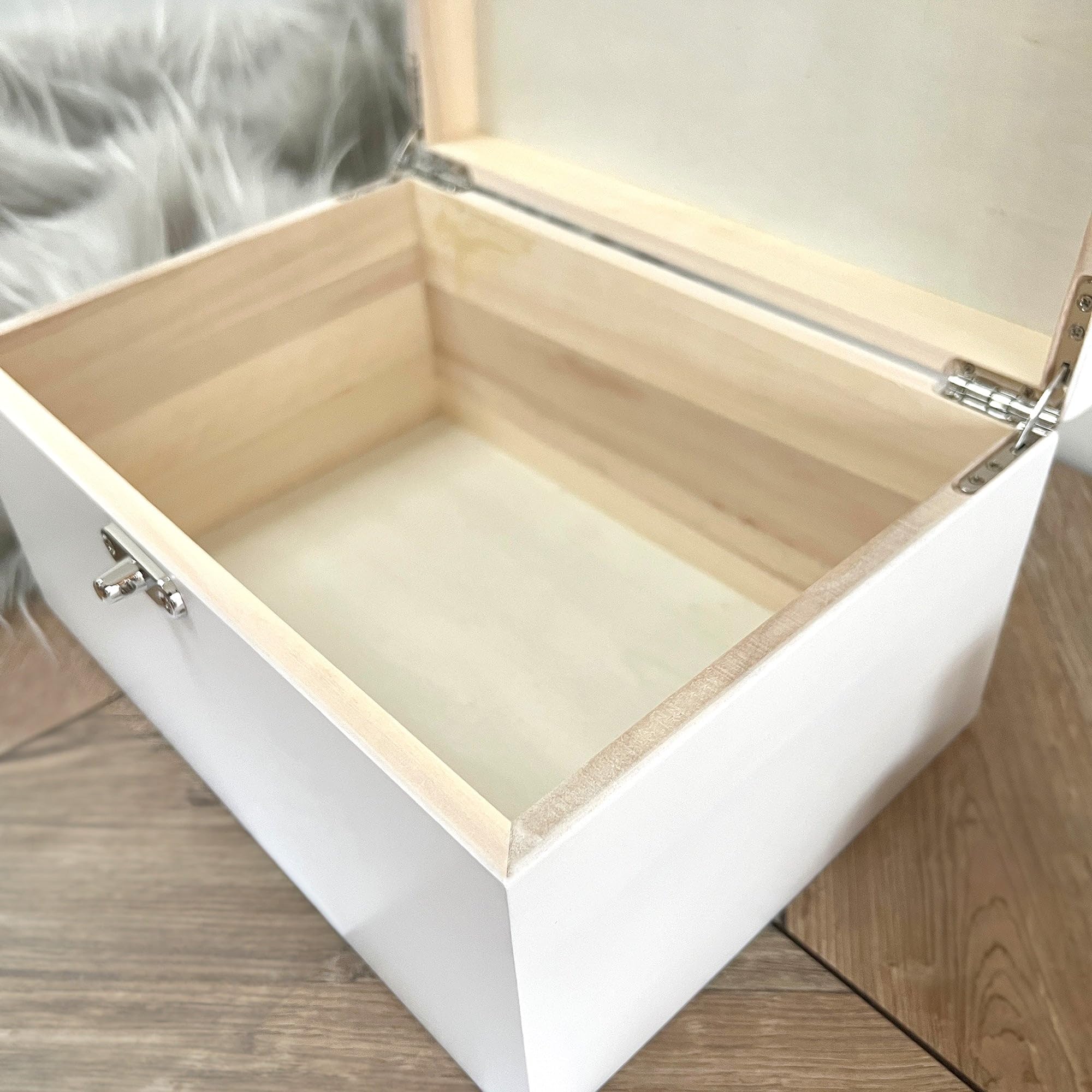 Caja de recuerdos personalizada de madera blanca con estampado de leopardo | Almacenamiento de recuerdos y momentos personalizados | Regalo de cumpleaños, dama de honor o graduación para ella |