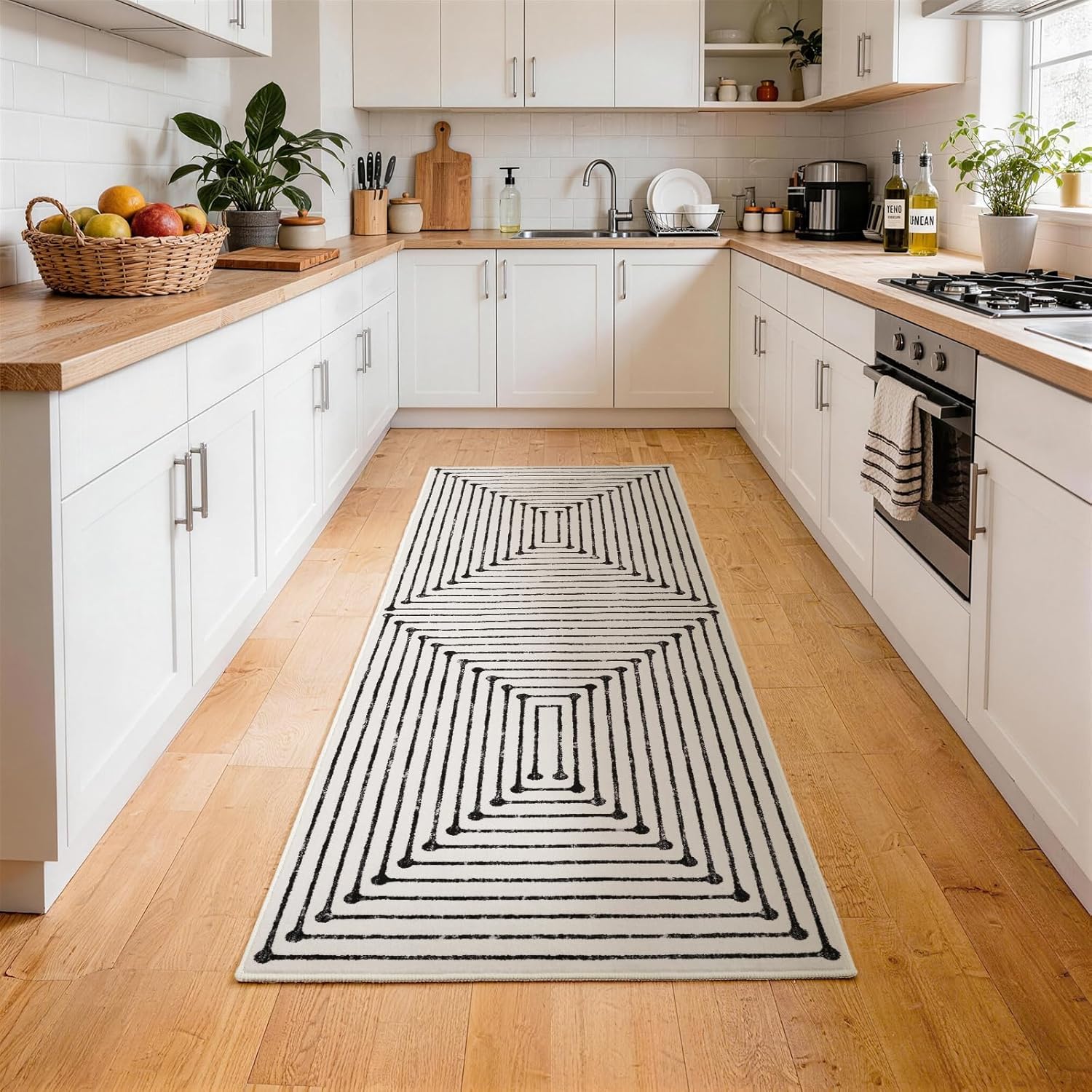 YIHOUSE 2x6 Kitchen Runner Rug Non Slip Washable, Black and White Striped Rug Runners for Entryway Hallway Non Skid, Modern Geometric Carpet Runner for Bathroom Bedroom Laundry Room
