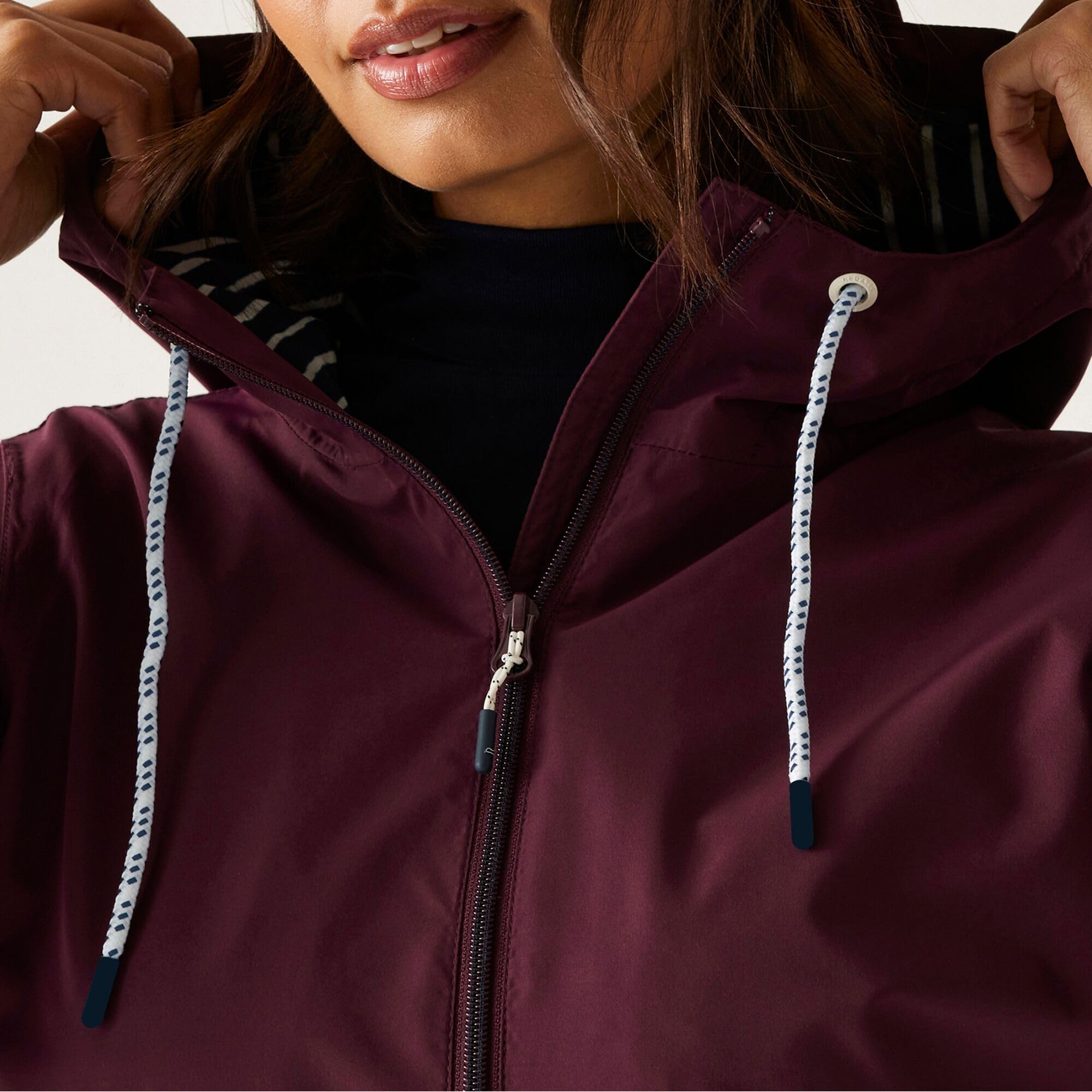 Regatta Women's Waterproof Jacket Bayletta Manteau de Pluie à Capuche zippé pour Femme