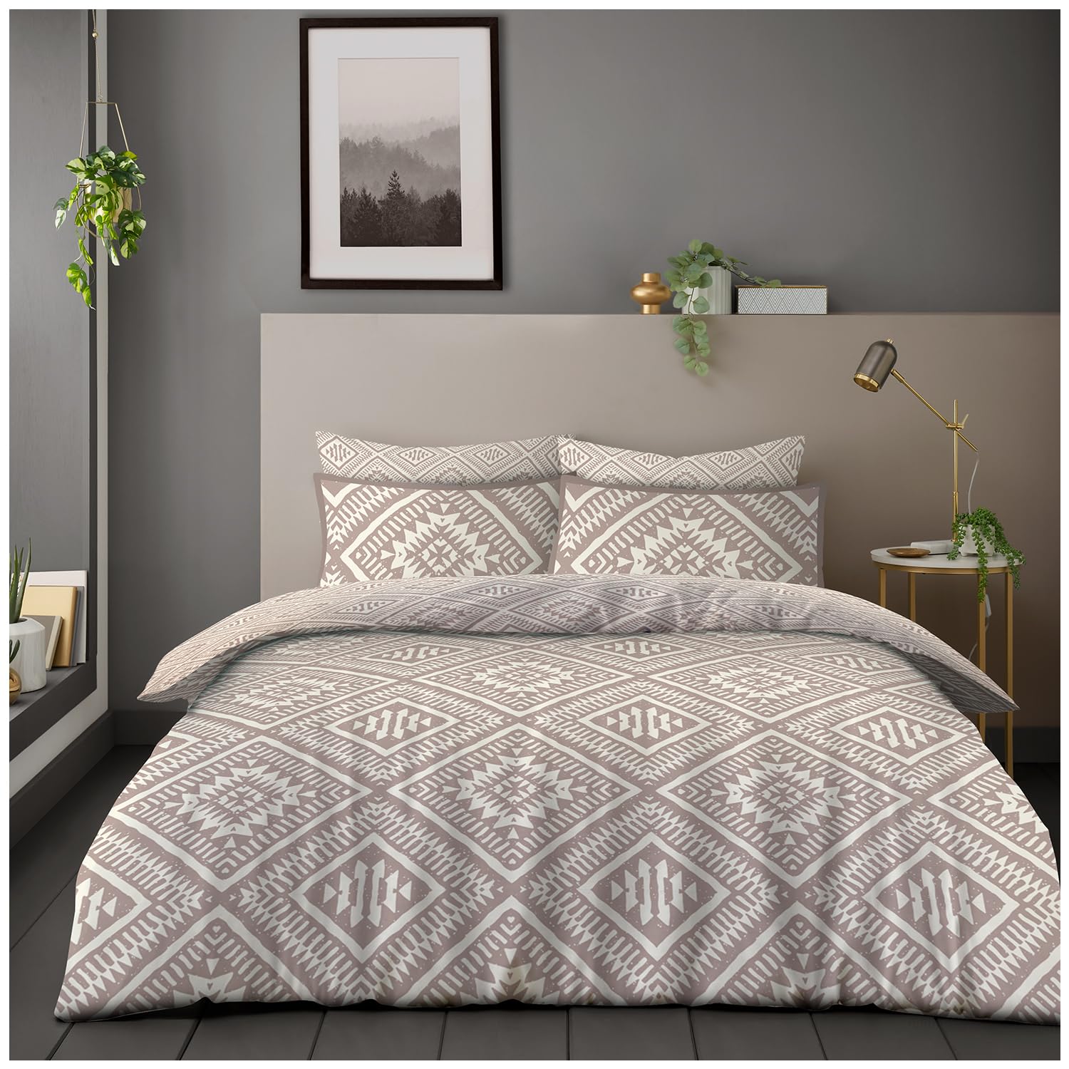 GC GAVENO CAVAILIA Geometric Shapes Quilt Cover, Multi, Double — image 1