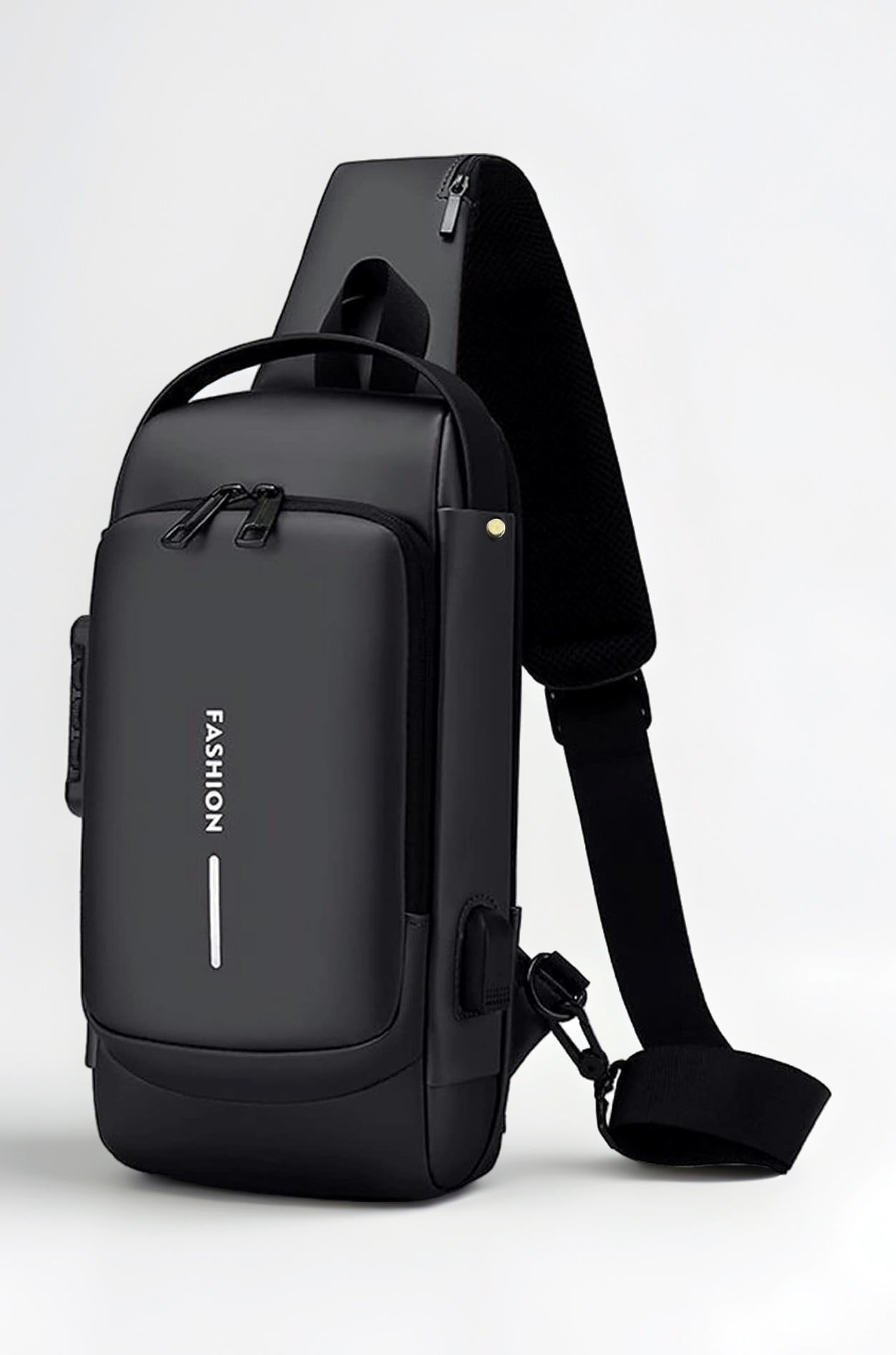 Waterproof Chest Bag USB Men Crossbody Sling Bag Men Crossbody Bag For Men Anti Theft USB Shoulder Bag Man Cross Body Travel Sling Chest Sports Style Shoulder Bag