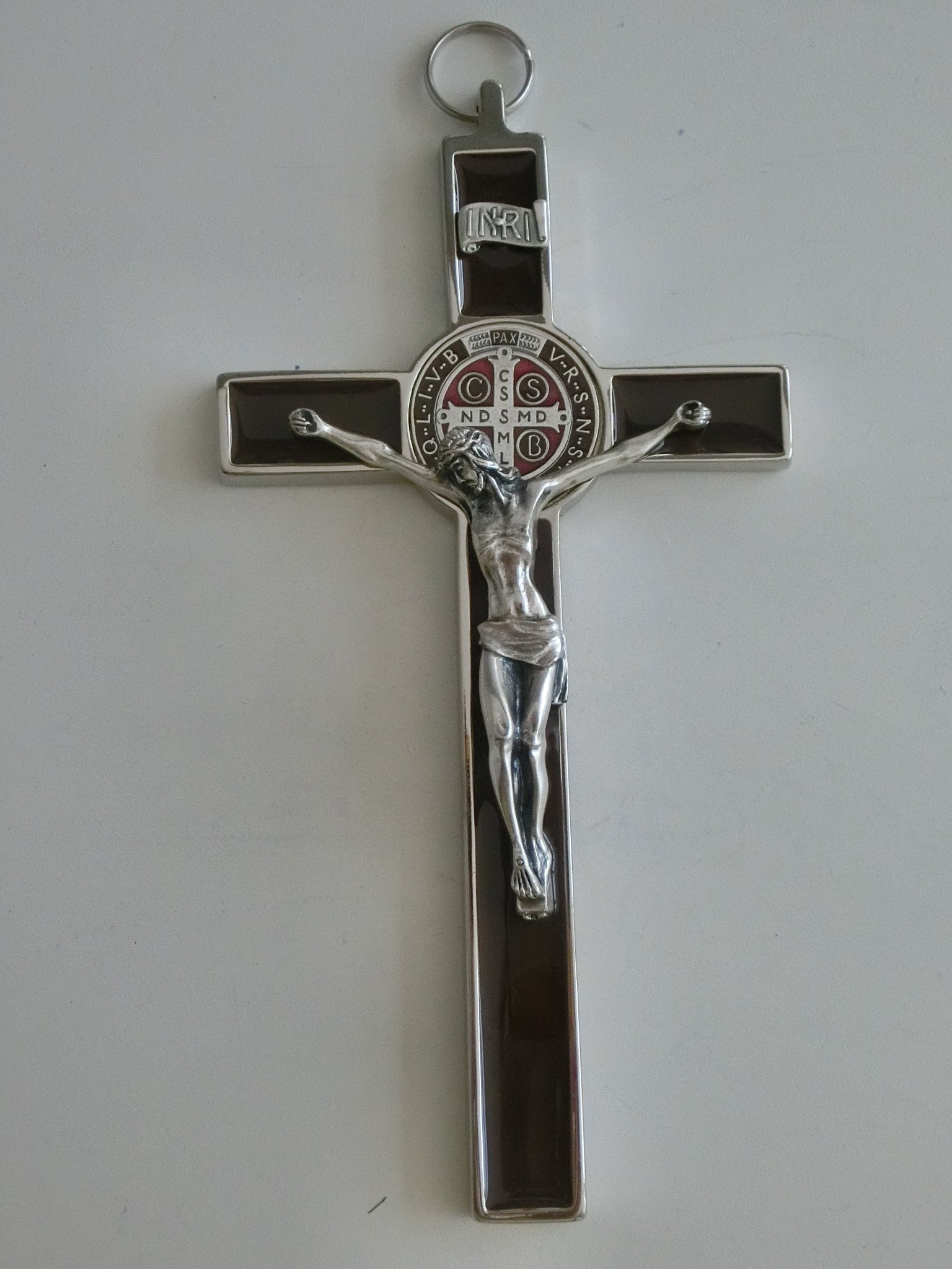 GTBITALY 10.004.11 Cruz de San Benito de 20 cm esmaltada marrón plata con caja de regalo Box oración exorcismo sacerdote iglesia monja