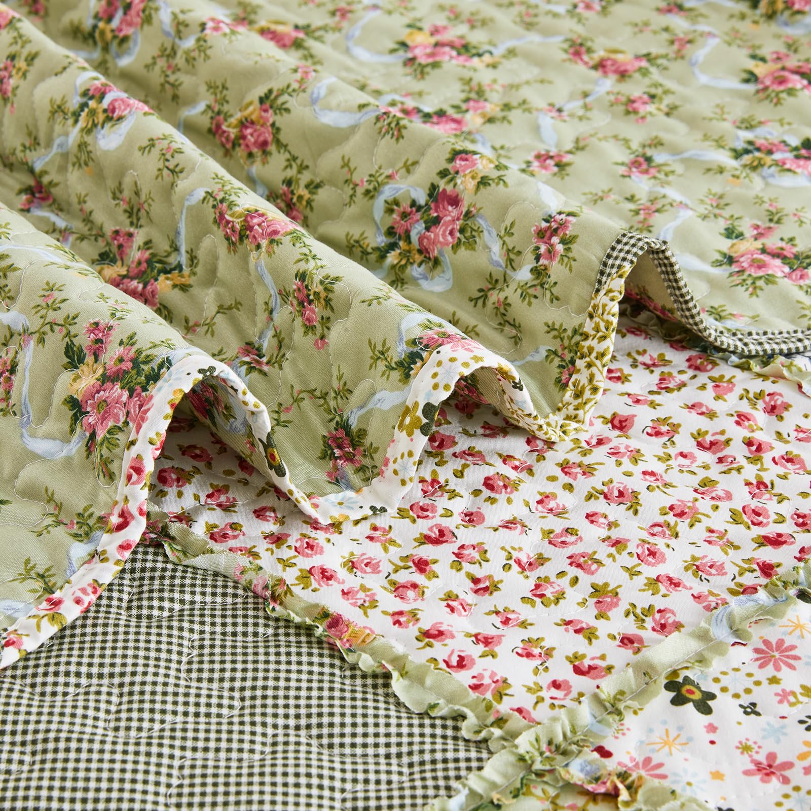 DECMAY Copriletto Matrimoniale 220x240 cm Verde Patchwork, Copriletto Trapuntato in Microfibra con Motivo a Fiori, Coperta Divano, 3 Pezzi con 2 Federe 50x75 cm