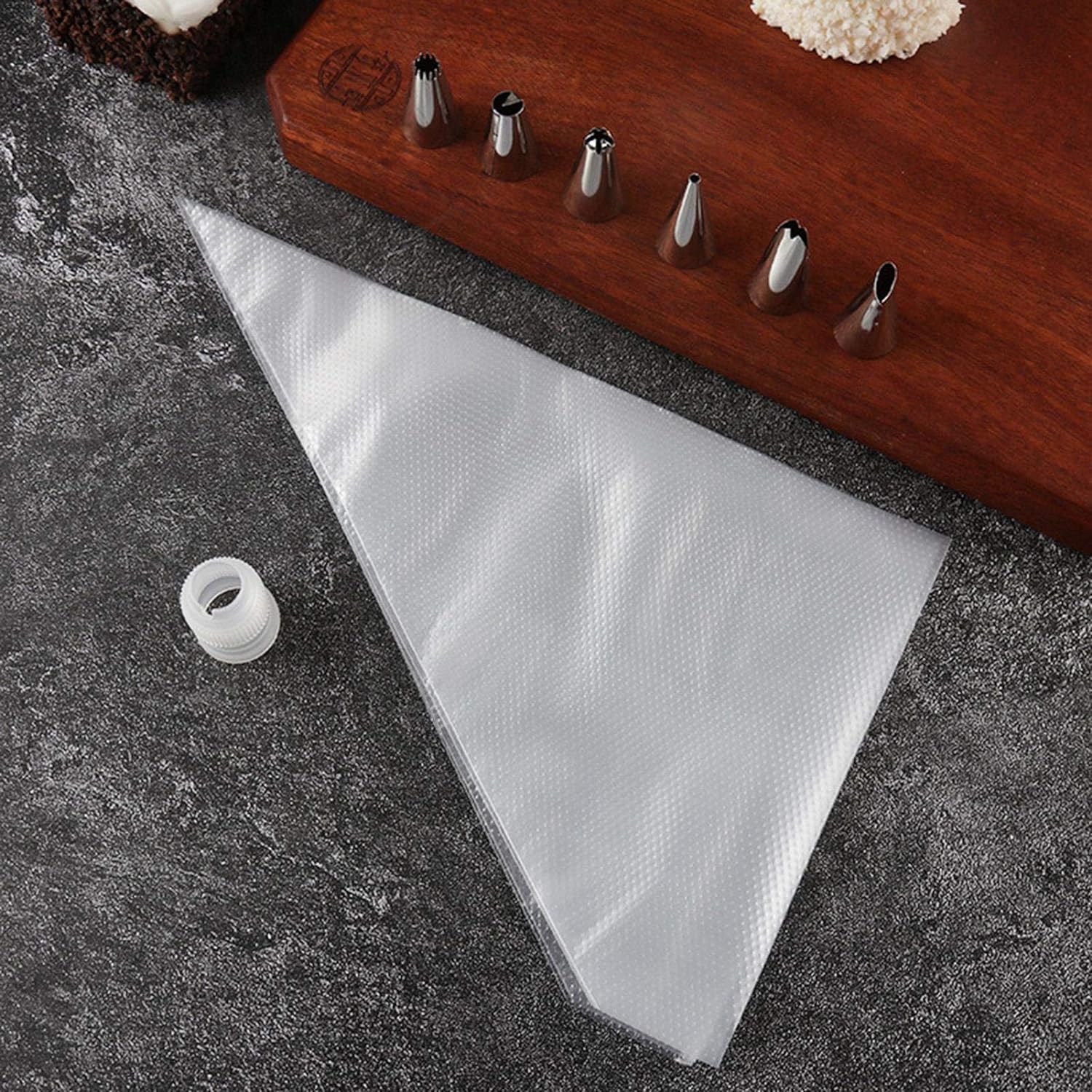 Kit di accessori per la decorazione di torte, set da 137 pezzi con punte per giradischi, spatole, tappi di ricambio, sacchetti riutilizzabili per principianti strumenti artigianali