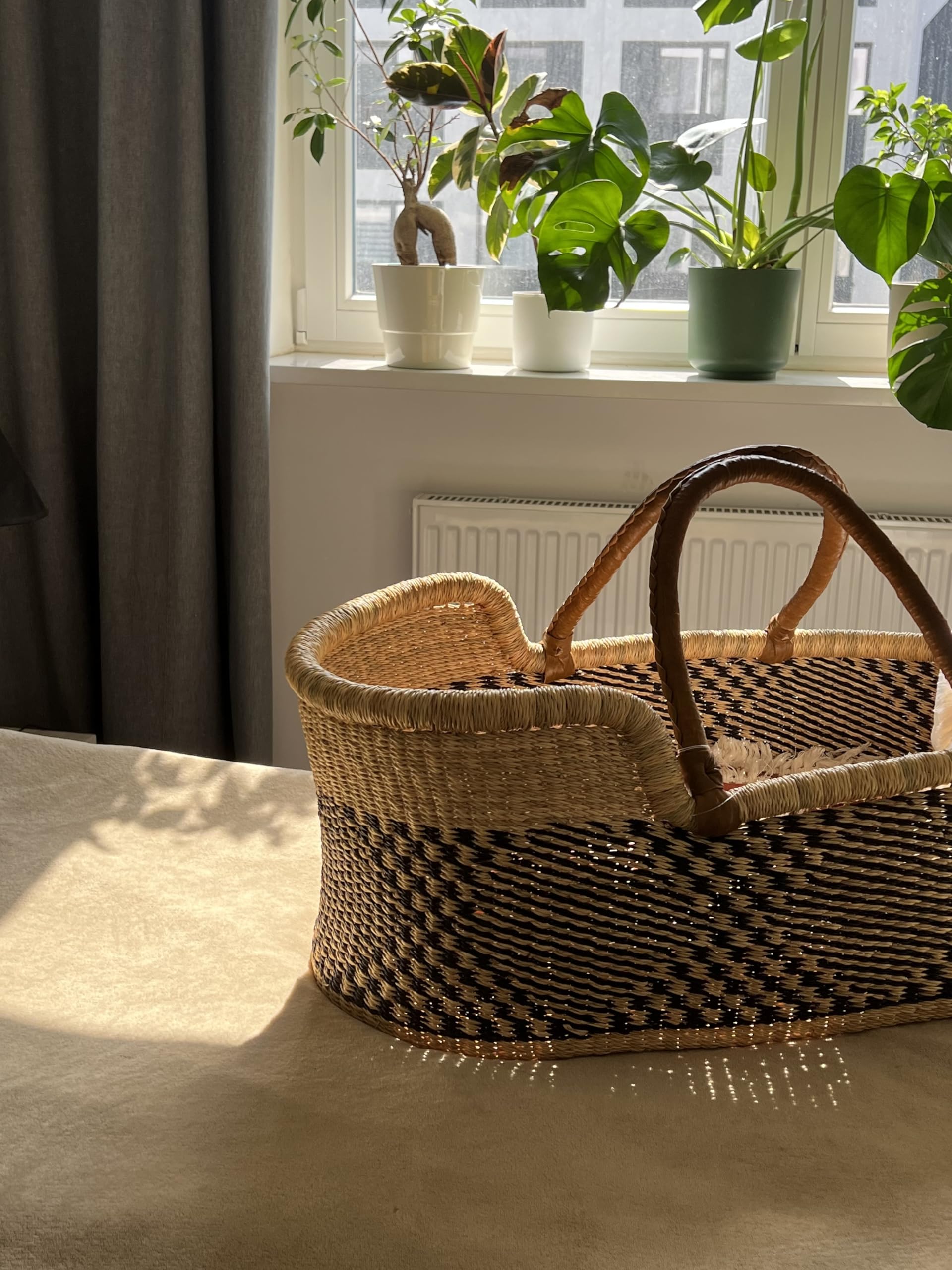 Baby körbchen Bett Babynest - Hochwertiges Tragbares Baby Bett Kompatibilität, Oeko-TEX Zertifiziertes Nestchen Baby Für Frische Eltern, Babybett, Moseskorb Baby, Stubenwagen