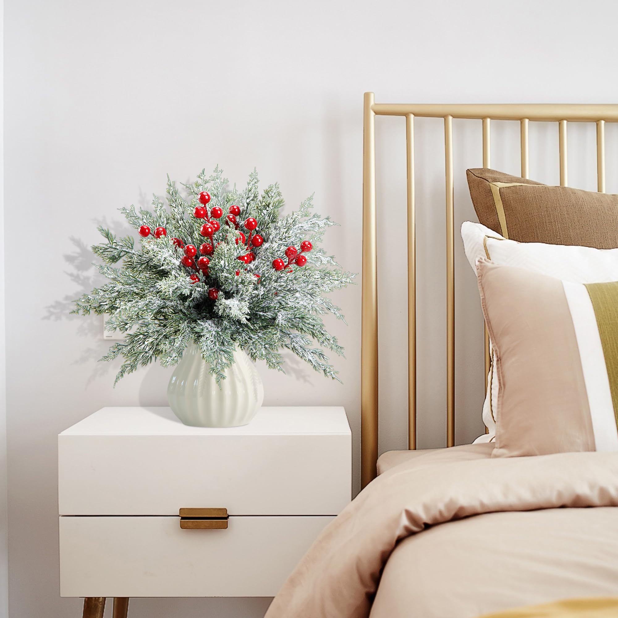 25 Rami Di Pino Norfolk Natalizi Con Bacche Rosse | Lunghi 48 Cm, Artificiali In PE, Per Decorazioni
