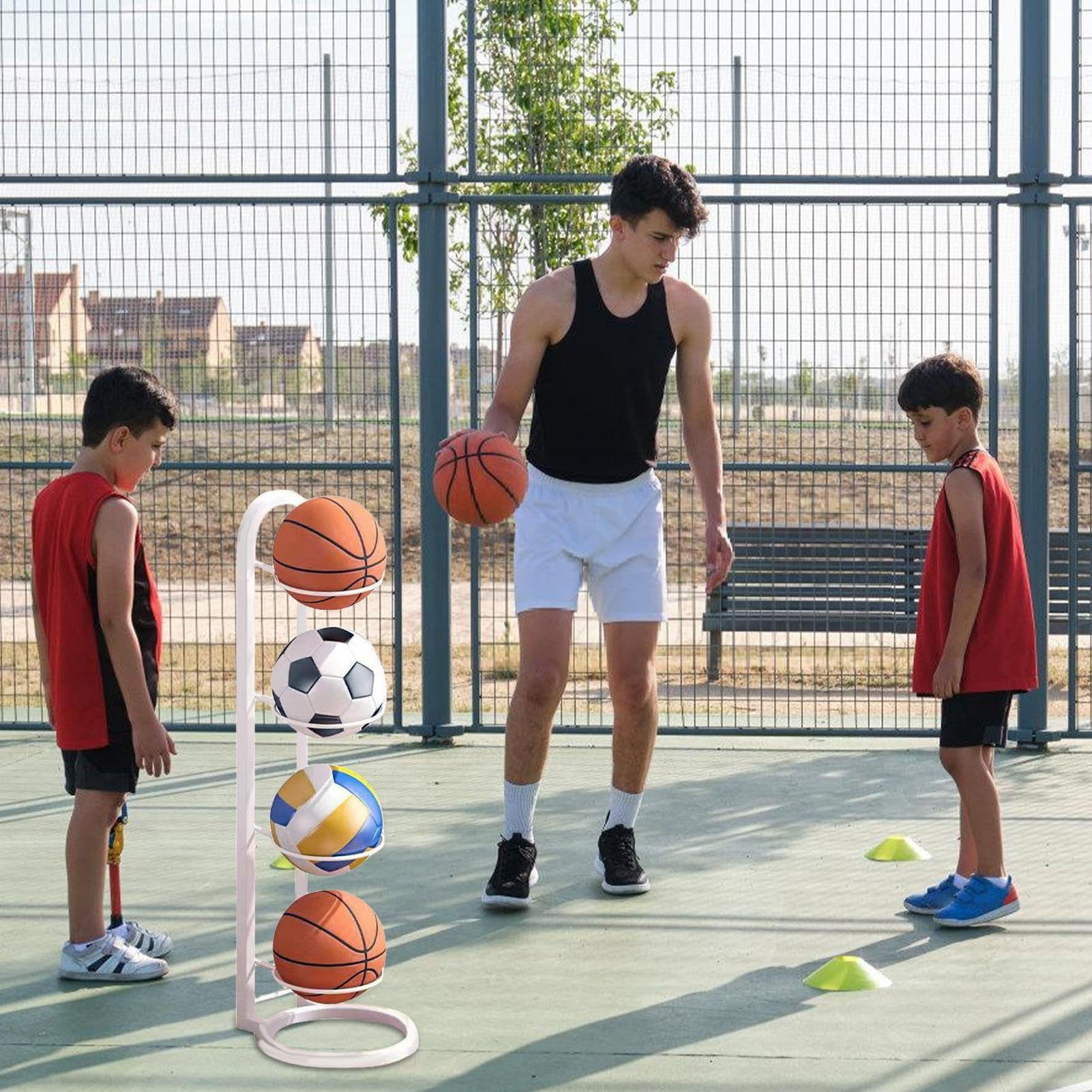 Verstellbarer Basketballständer mit 2/3/4/5 Ebenen, Metallständer für Garage, Fußball, Basketball, Volleyball und Rugby – Ball für einfachen Zugang
