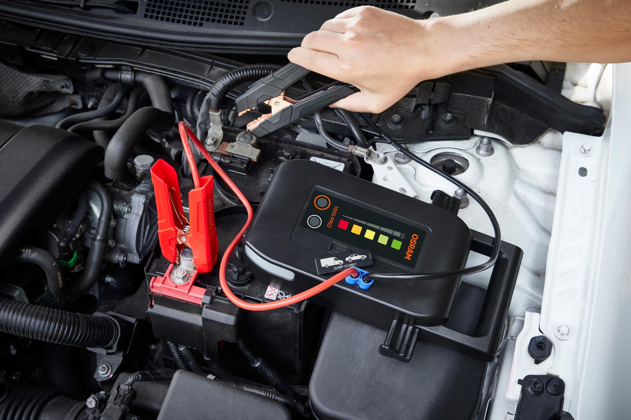 OSRAM BATTERYstart PRO 1000,OEBSPL1000, avviatore di emergenza agli ioni di litio e cobalto per officine professionali, per auto e furgoni di piccole/medie/grandi dimensioni