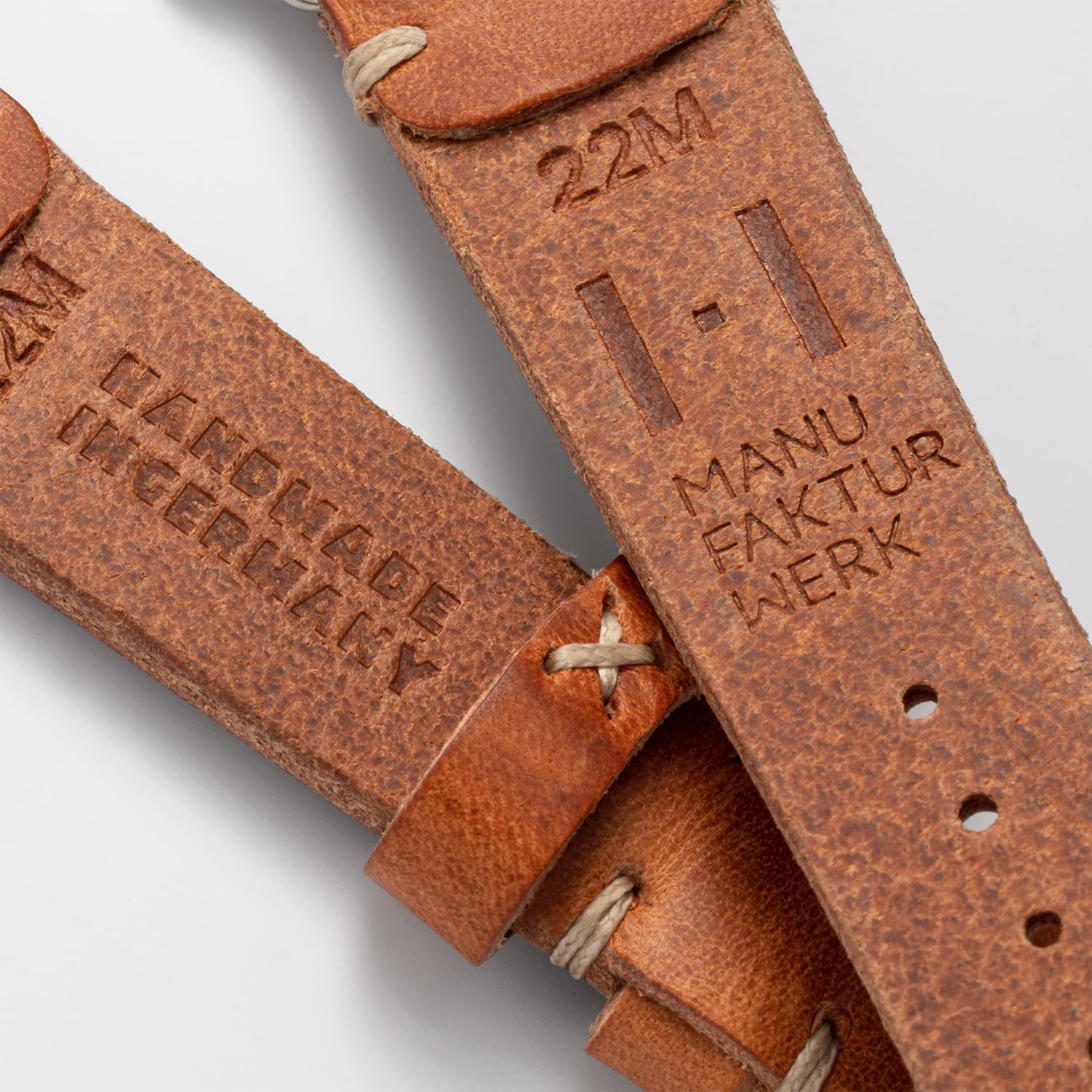 Armband ST. Pauli | kompatibel mit Apple Watch 1-9, SE | Leder | für Damen und Herren | Sport | Cognac