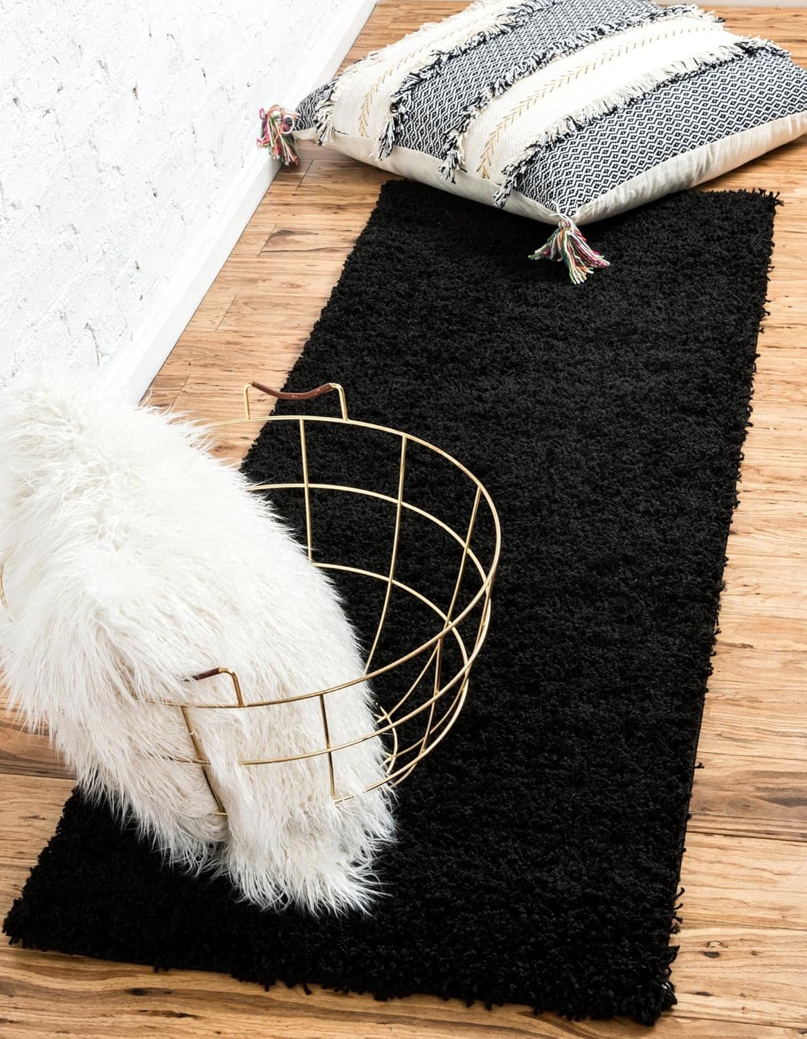 Rugs.com - Uber Cozy Solid Shag Collection Rug  13 Ft Runner Jet Black Shag Rug Perfect for Hallways, Entryways