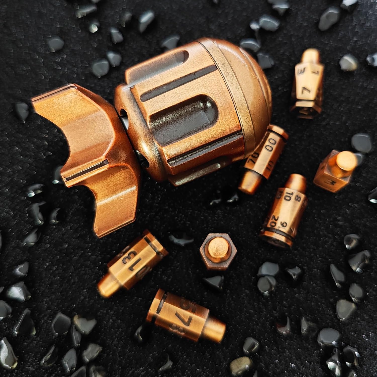 Roulette Dice Spinner for DND Dice Set, 7 Metallic Polyhedral D&D Dice with Gift Case for DND Game, RPG Role Playing Table Game Gifts (Black Gold)