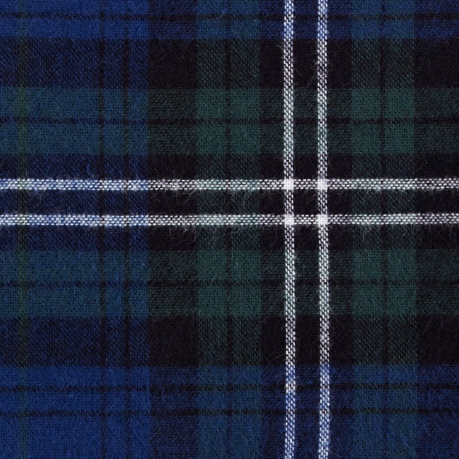 Amazon Basics Yarn-Dyed Lightweight Flannel Sheet Set - Cal King, Blackwatch Plaid