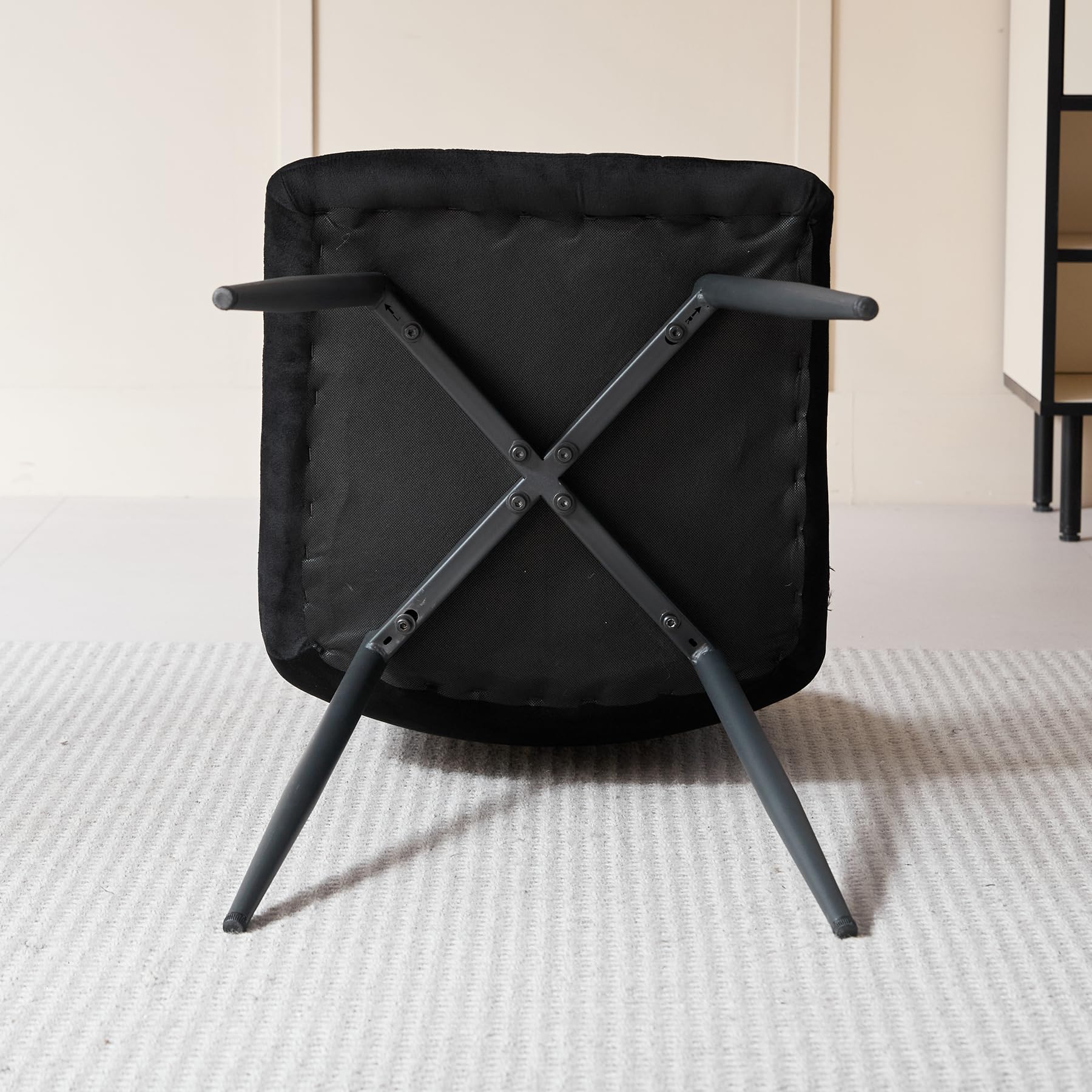Set Sala da Pranzo, Tavolo da Pranzo Rotondo 100cm con 4 Sedia da Pranzo Imbottita in Vello Olandese, Ideale per Cucina, Soggiorno, Sala da Pranzo (Legno Scuro+Nero (Vello Olandese))