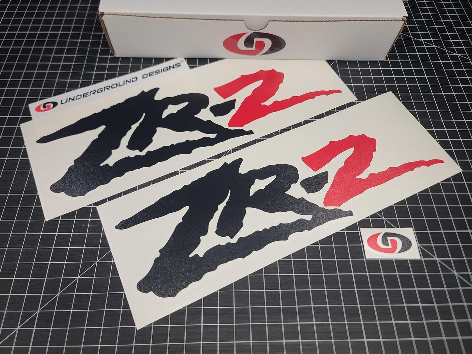ZR2 Decals (2pk) Truck Bed Fender ZR-2 Stickers Fits 1994-2005 S10 Sonoma Blazer Tracker 4x4 Select Colors: (Gloss Black & Red '2')