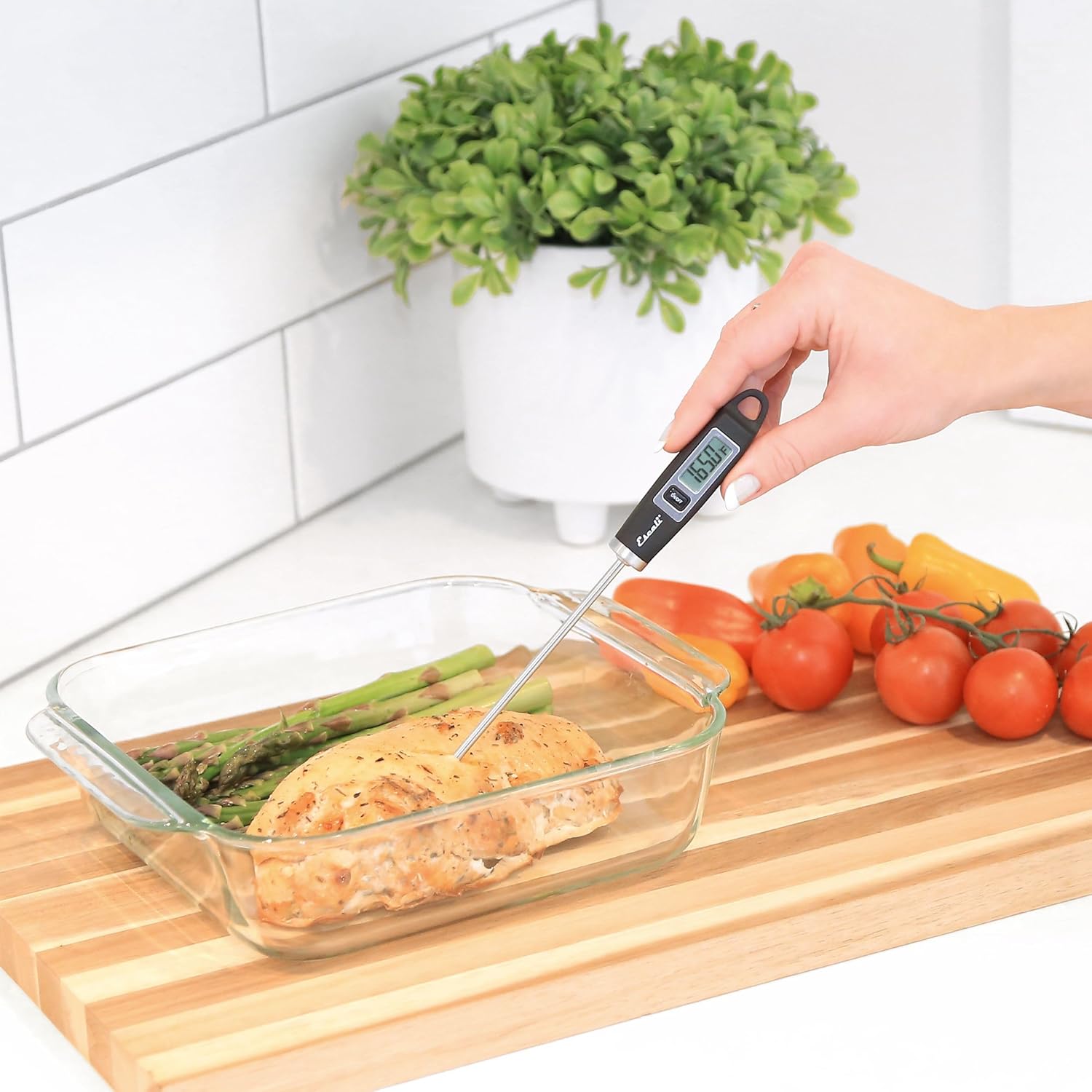 Escali Kitchen Scale and Thermometer Kit, Includes Nutro Digital Food Scale and Gourmet Digital Thermometer
