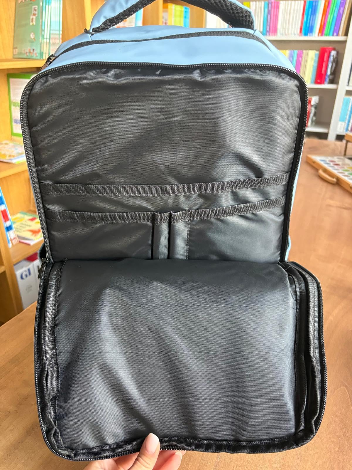 Generico Zaino Intempo Azzurro Porta Notebook | Zaino Laptop Elegante per Lavoro, Viaggio e Tempo Libero | Impermeabile, Capiente e Resistente