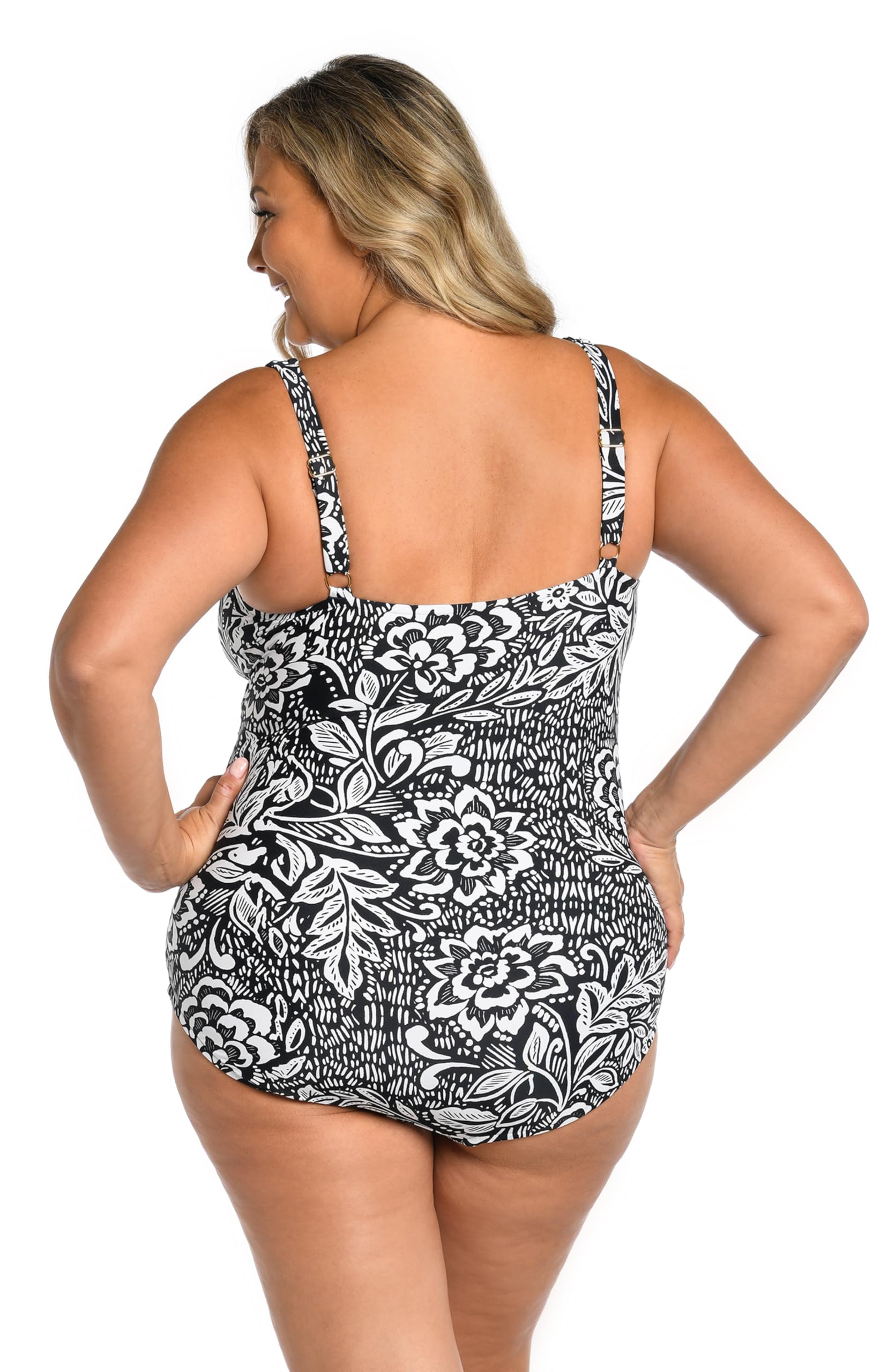 Maxine Of Hollywood Women's Standard Scoop Neck Tankini