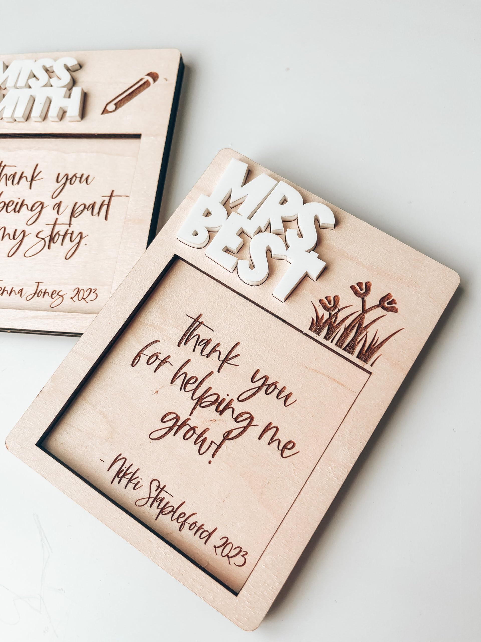 Personalized Teacher Sticky Note Holder – Custom Post It Note Organizer, End of The Year Gift from Student, Little Teacher Appreciation Gift, Desk Accessory