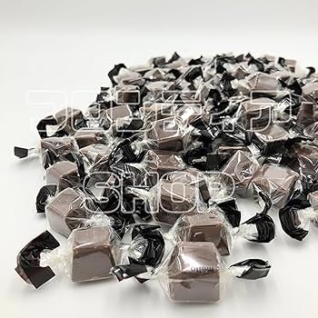 安価⭐︎300円〜幅広く商品出品中　 Amazon.co.jp: アルファベットチョコレート 300個 名糖産業 お徳用