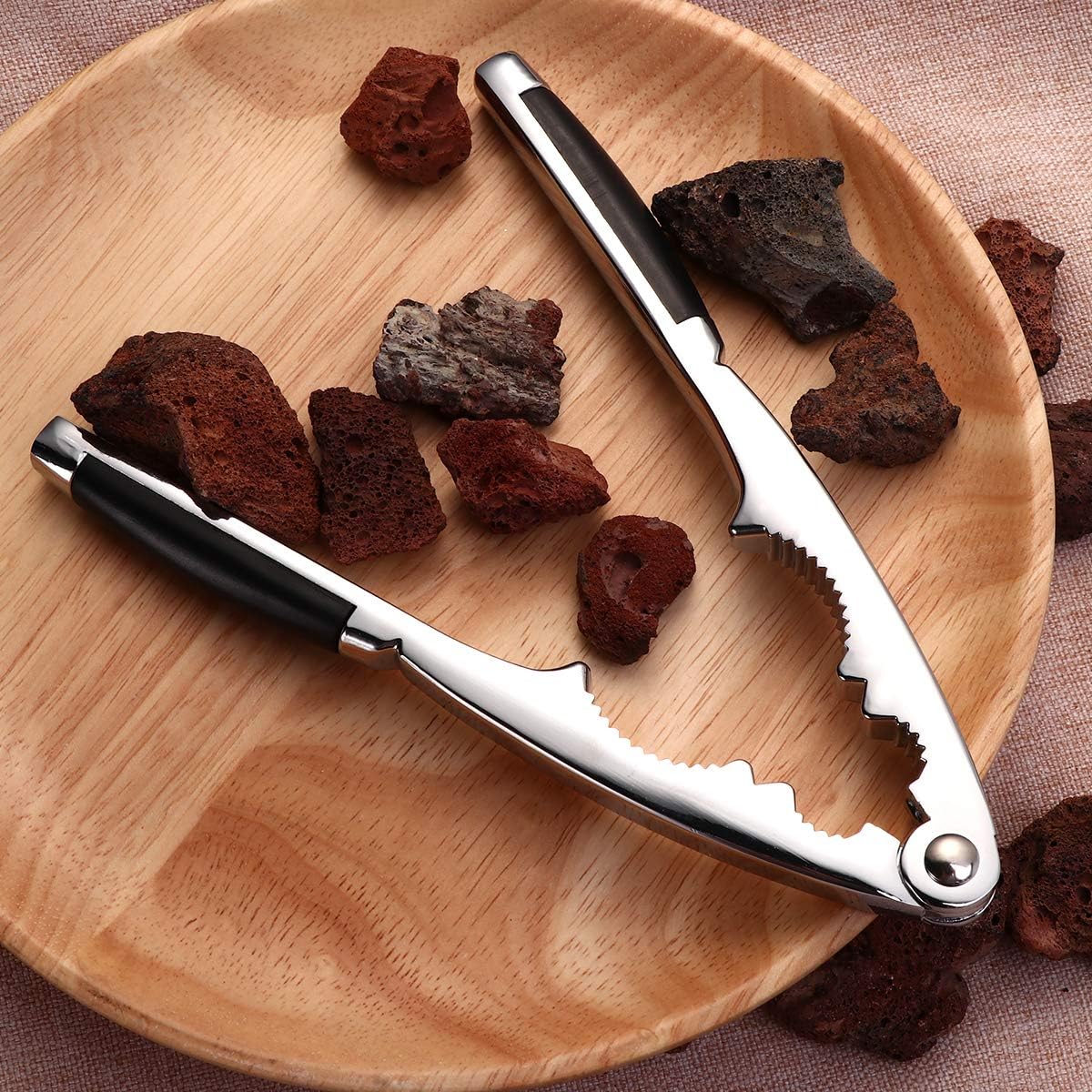 BESTONZON Nut Crackers Walnut Cracker Heavy Duty Shell Cracker Seafood Cracker Walnut Opener Tool for Hazelnuts/Pecans/Peanuts/Pistachio: Home & Kitchen
