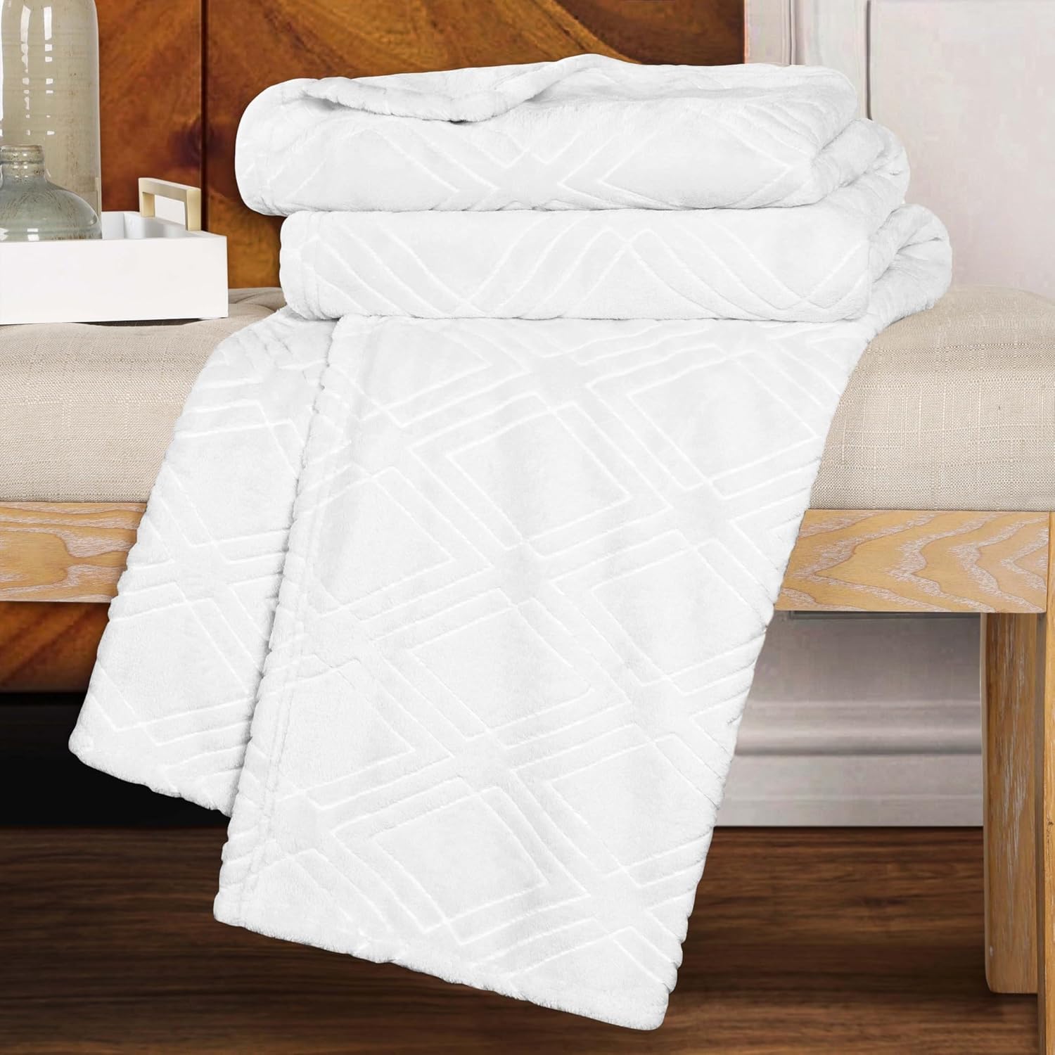 Superior Alaska Collection Quilted Diamond Throw Blanket - Soft Plush Velvety Fleece Blanket for Couch, Bed and Living Room Decor - Cozy, Warm & Lightweight All-Season Cover, Throw XL Size, White