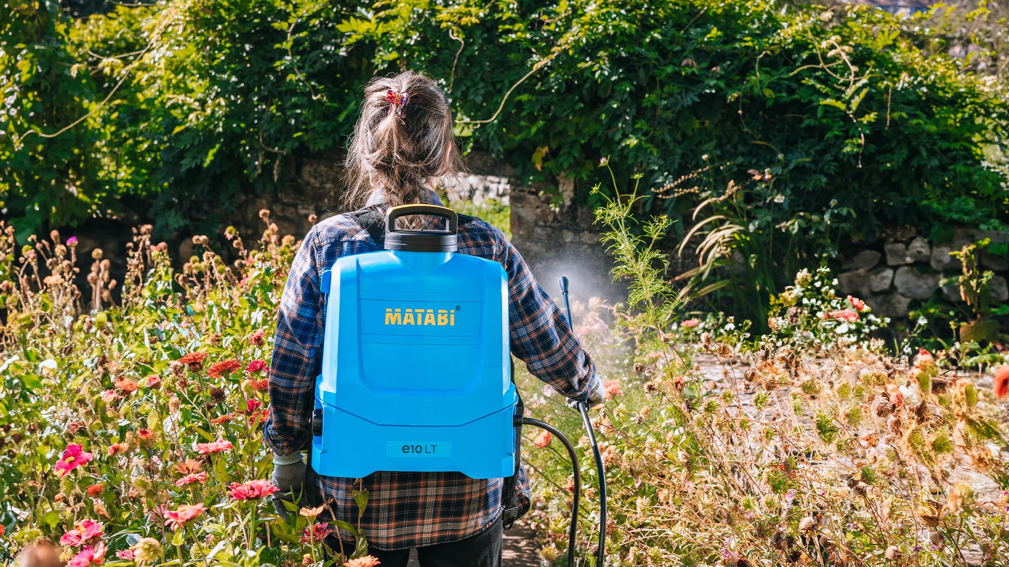 Spruzzatore Elettrico Matabi e10 LT - Batteria Estraibile Li-Ion - Autonomia 150L - Design Compatto e Leggero - Cinghie Imbottite - Serbatoio Ergonomico - Ugelli Inclusi - Fatto in UE