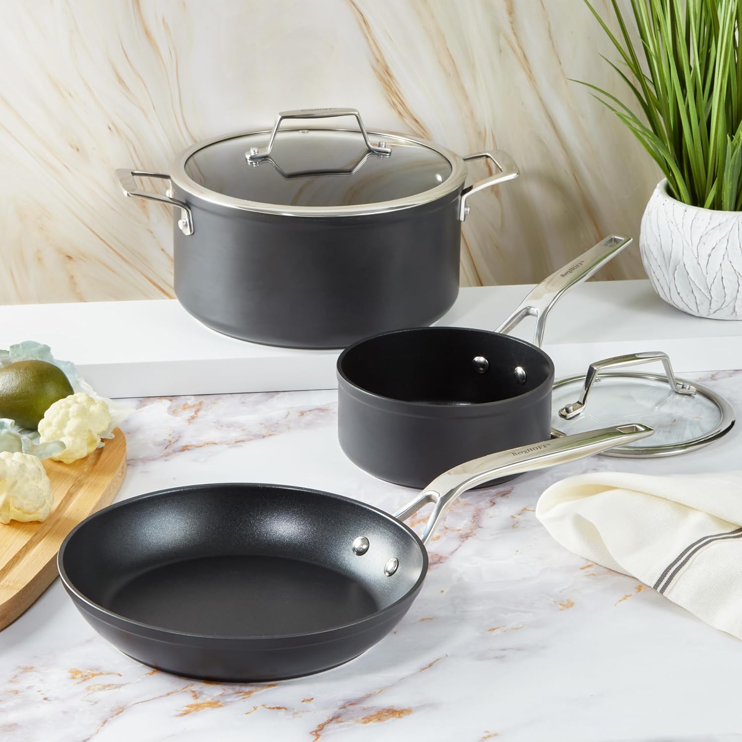 Essentials 5Pc Non-stick Hard Anodized Cookware Starter Set With Glass lid, FernoGreen Non-toxic Nonstick Coating, Stainless Steel Handle, Induction Pots and Pans, Black