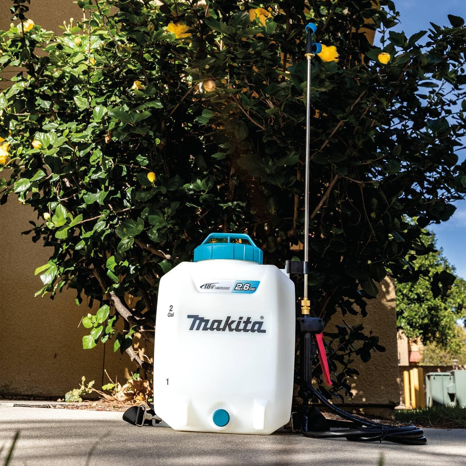 Makita XSU01SM1 18V LXT® Lithium-Ion Cordless 2.6 Gallon Backpack Sprayer Kit (4.0Ah)