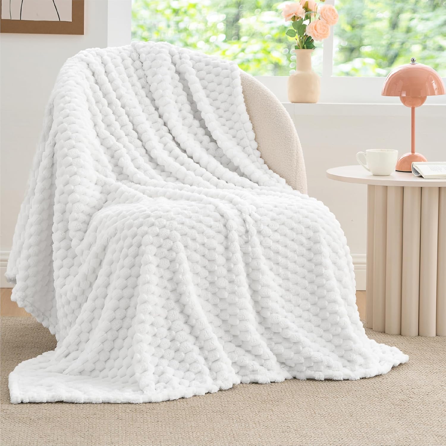 BEDELITE Fleece Throw Blanket for Couch & Bed - 3D Jacquard Decorative White Blanket, Super Soft and Cozy Warm Fuzzy Blanket All Seasons Suitable, 50x60Inches White Throw(50"x60")
